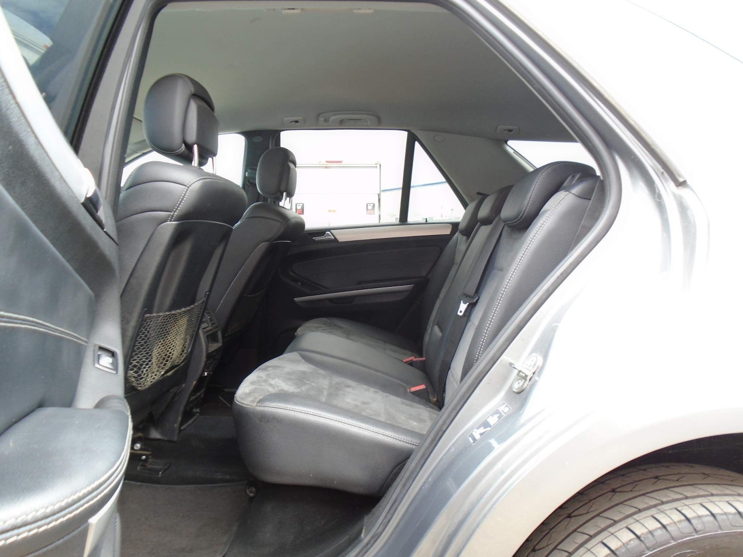 Used Mercedes-Benz M Class 2011 for sale - 76914484: Photo 14