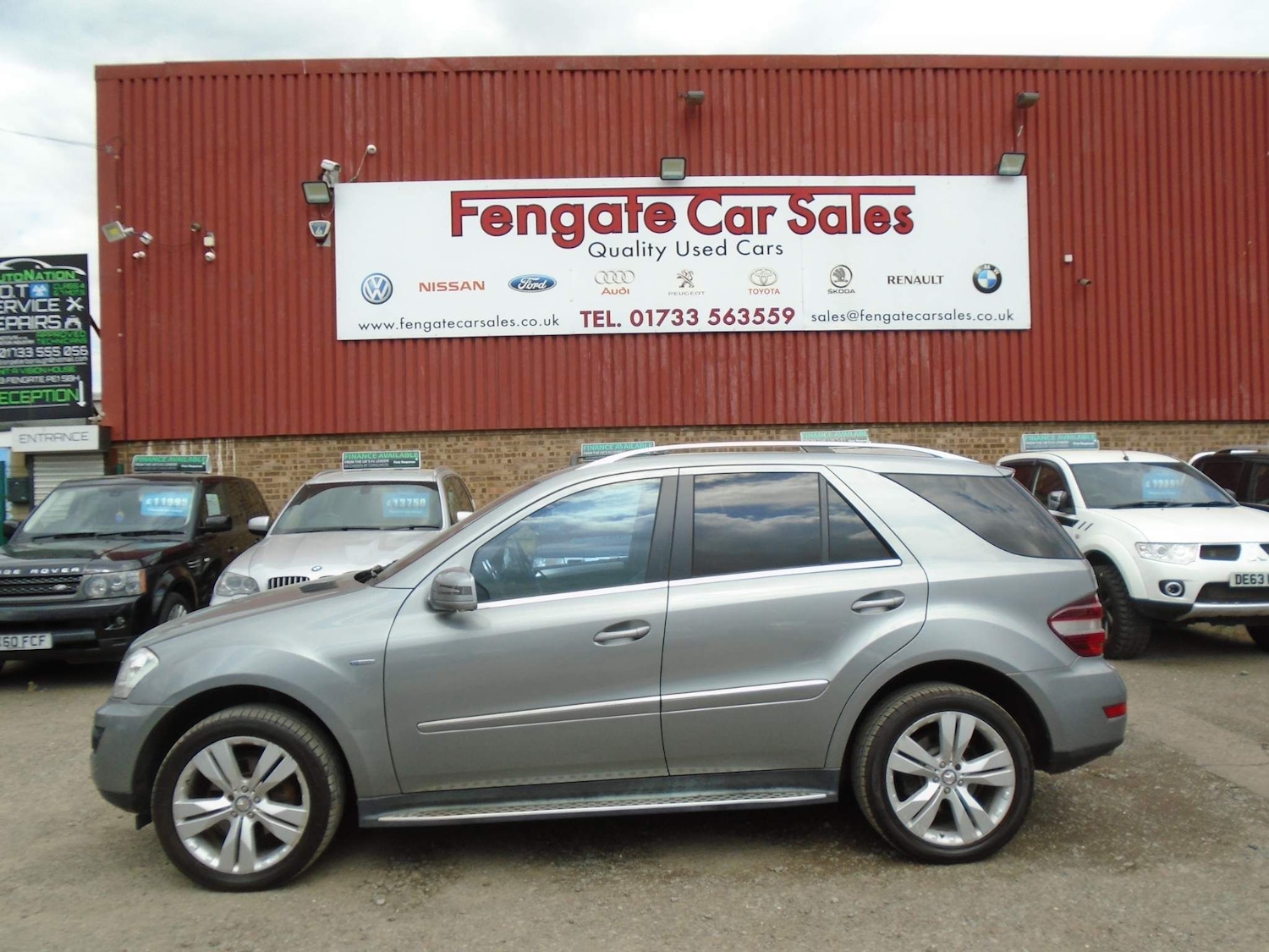 Used Mercedes-Benz M Class 2011 for sale - 76914484: Photo 18