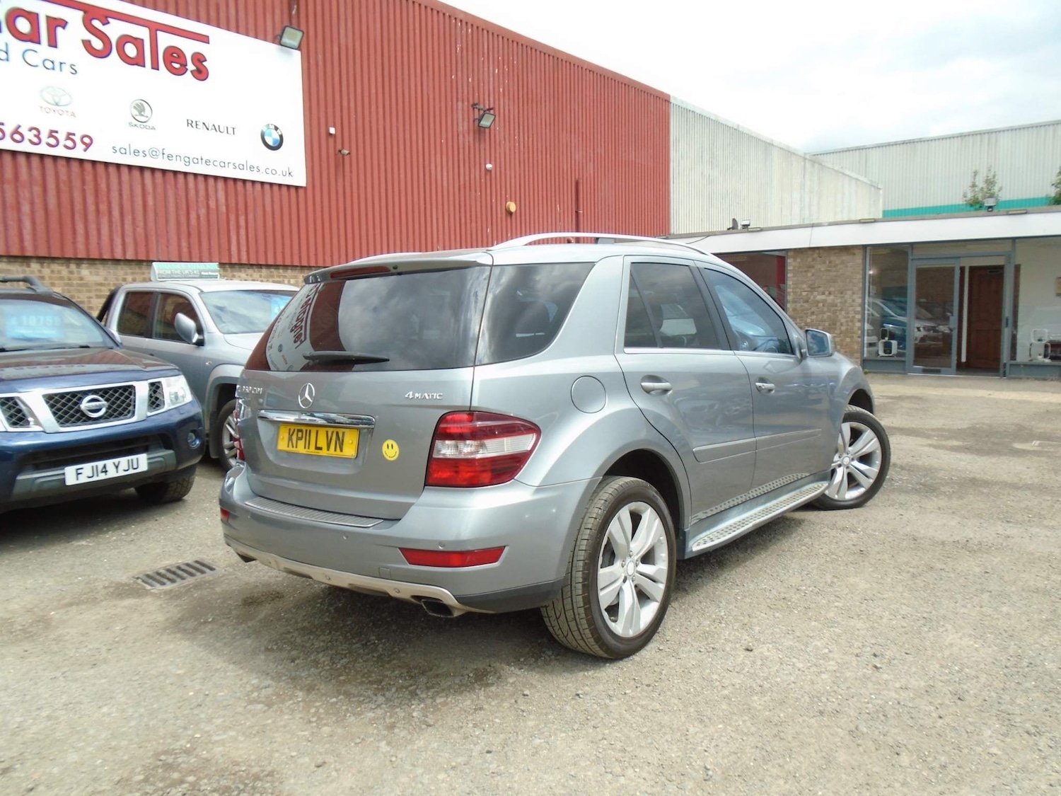 Used Mercedes-Benz M Class 2011 for sale - 76914484: Photo 4