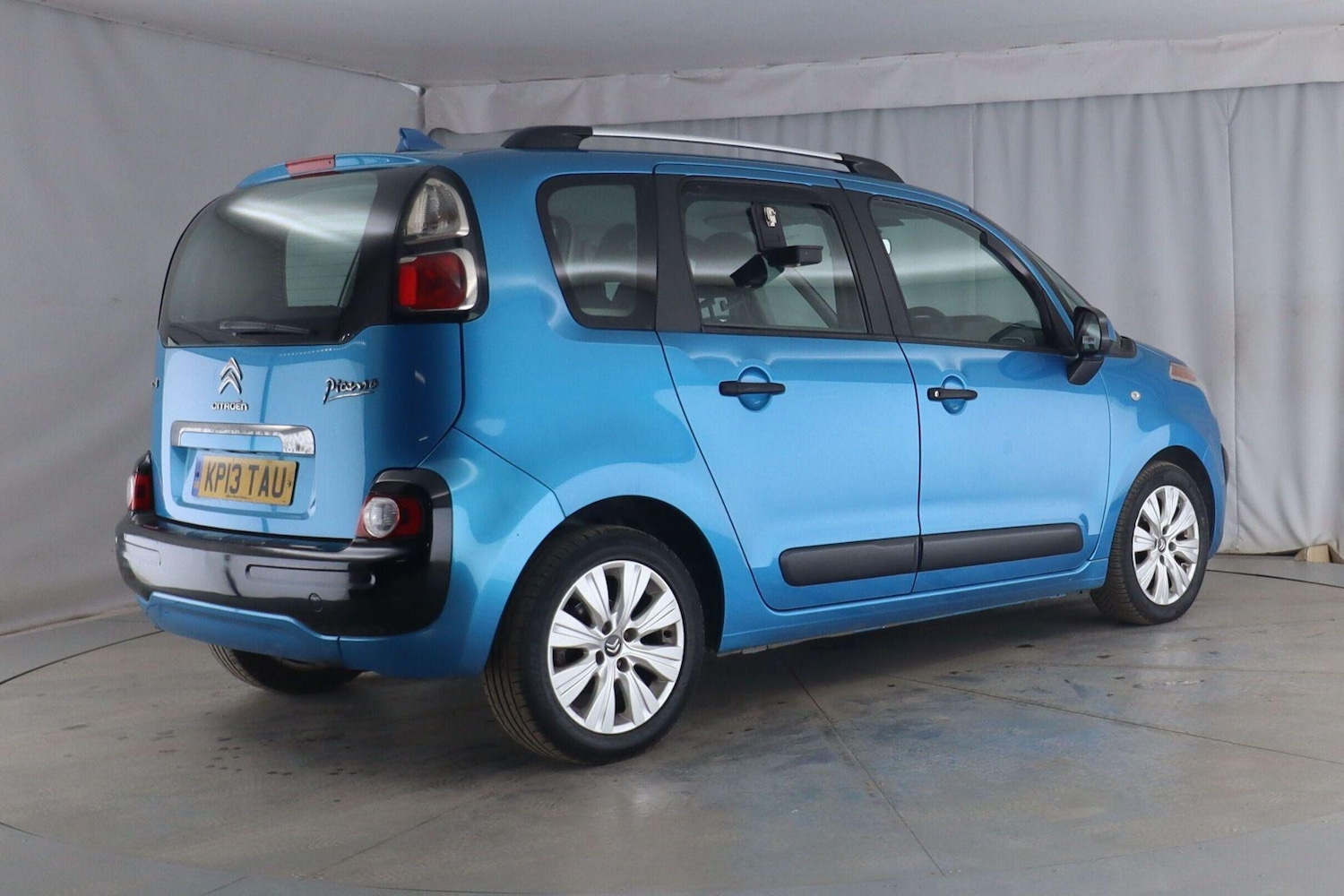 Vehicle 9