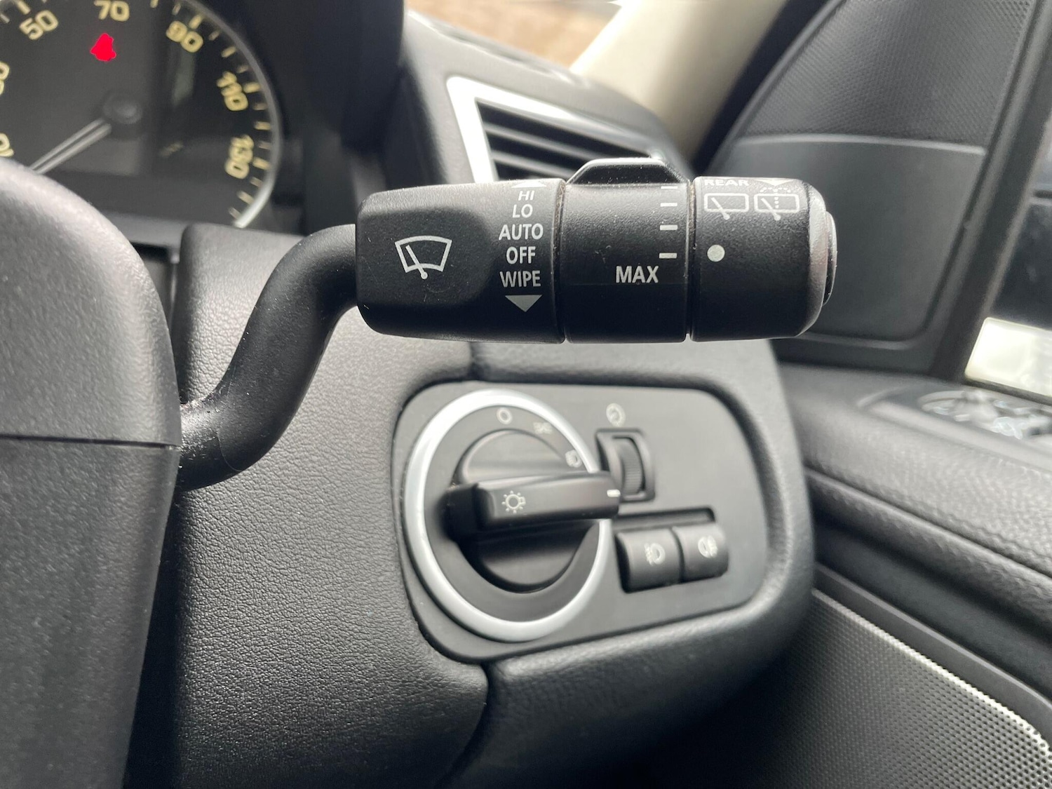 Used Land Rover Range Rover Sport 2011 for sale - 76914539: Photo 11