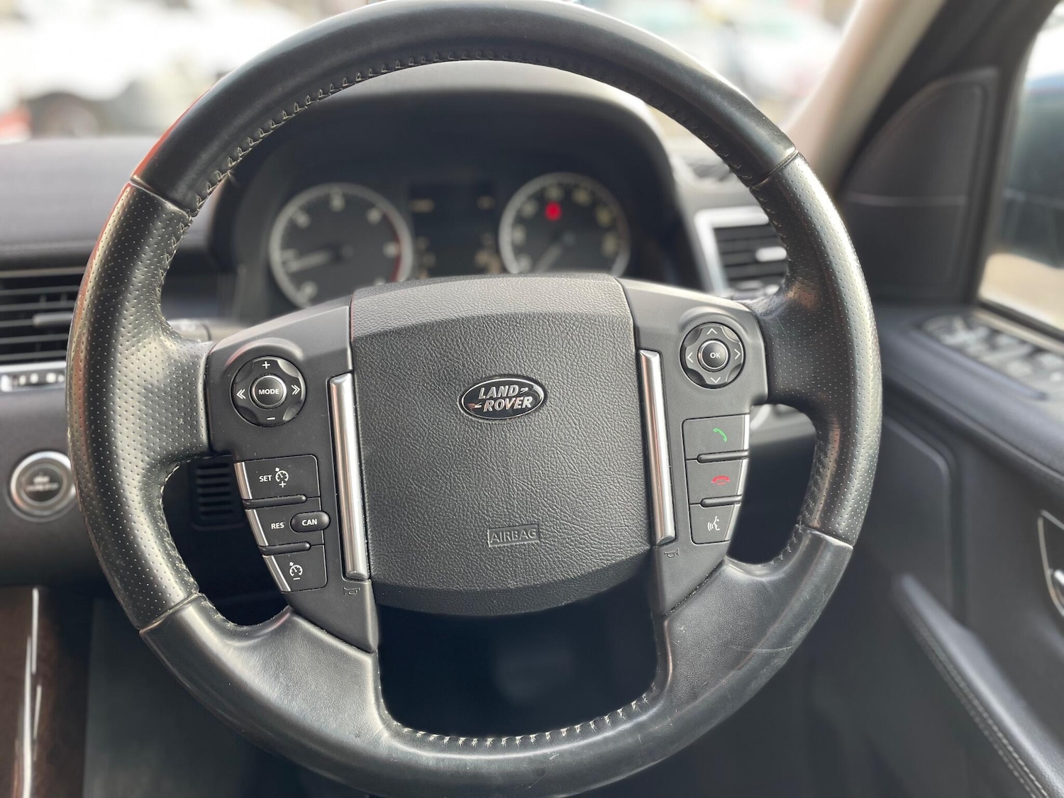 Used Land Rover Range Rover Sport 2011 for sale - 76914539: Photo 7