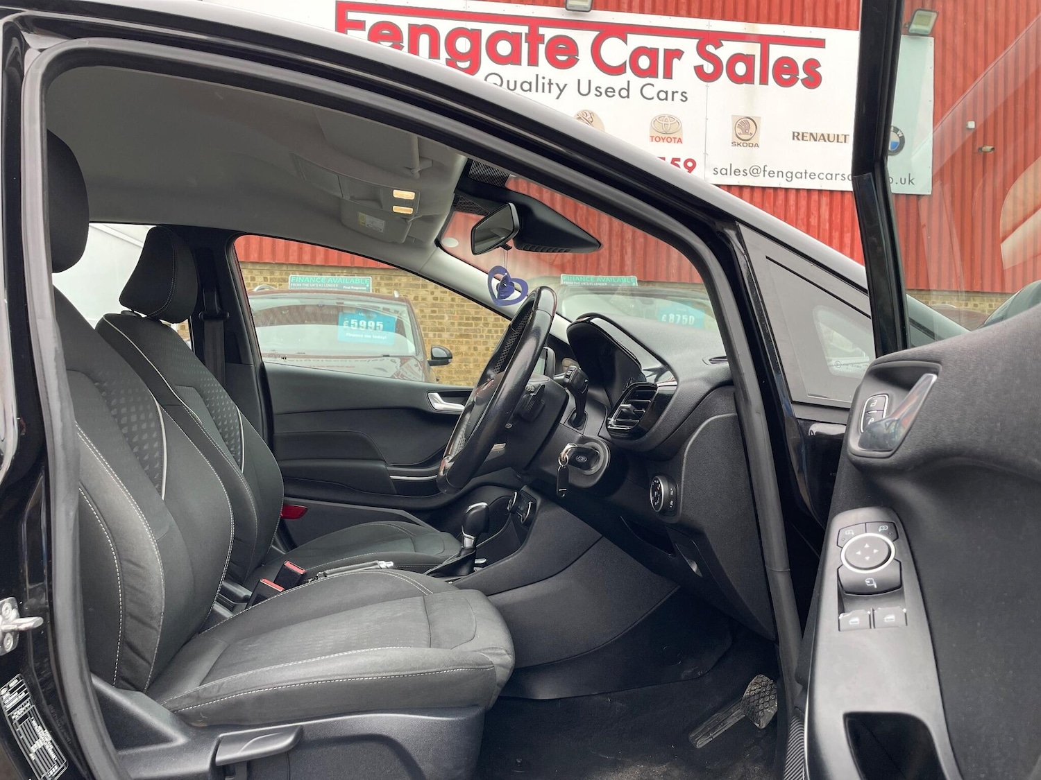 Used Ford Fiesta 2018 for sale - 76010803: Photo 15