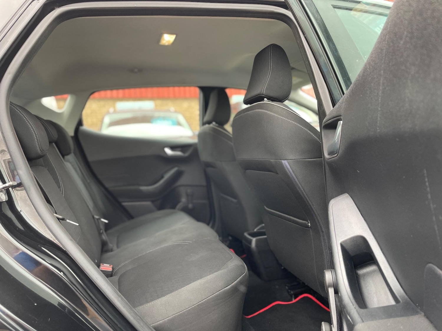 Used Ford Fiesta 2018 for sale - 76010803: Photo 18