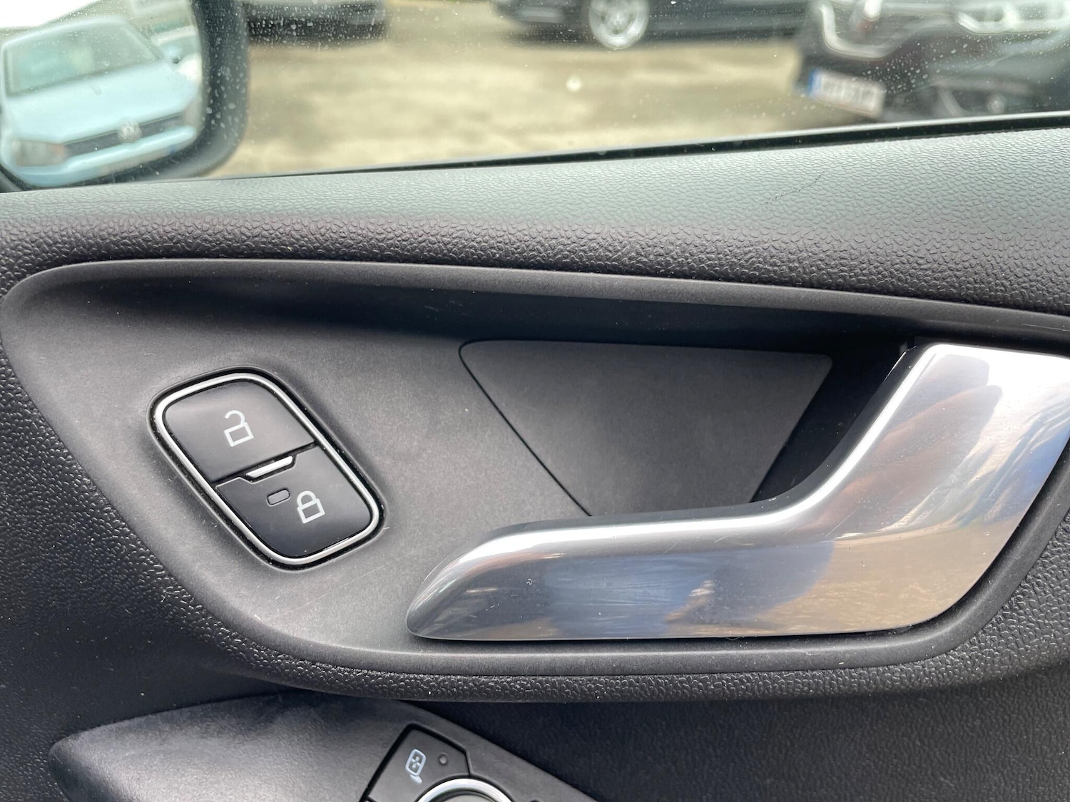 Used Ford Fiesta 2018 for sale - 76010803: Photo 20