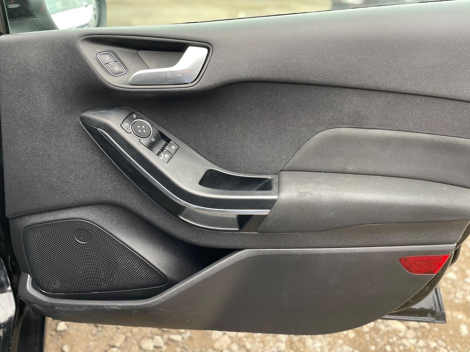 Used Ford Fiesta 2018 for sale - 76010803: Photo 21