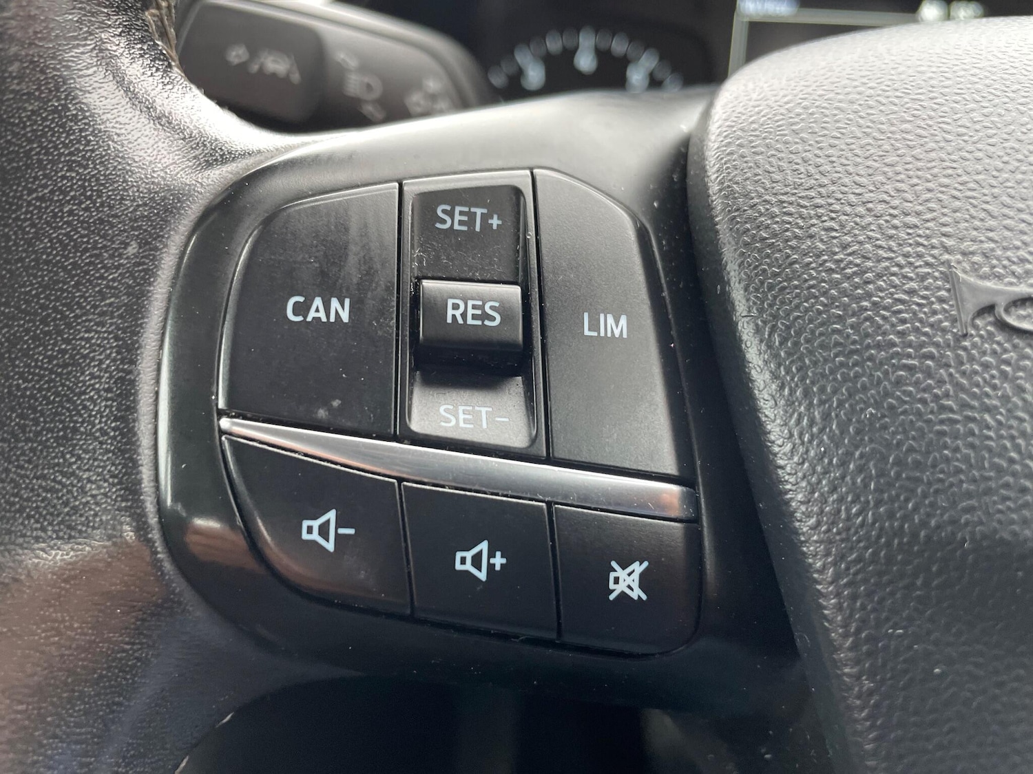 Used Ford Fiesta 2018 for sale - 76010803: Photo 9