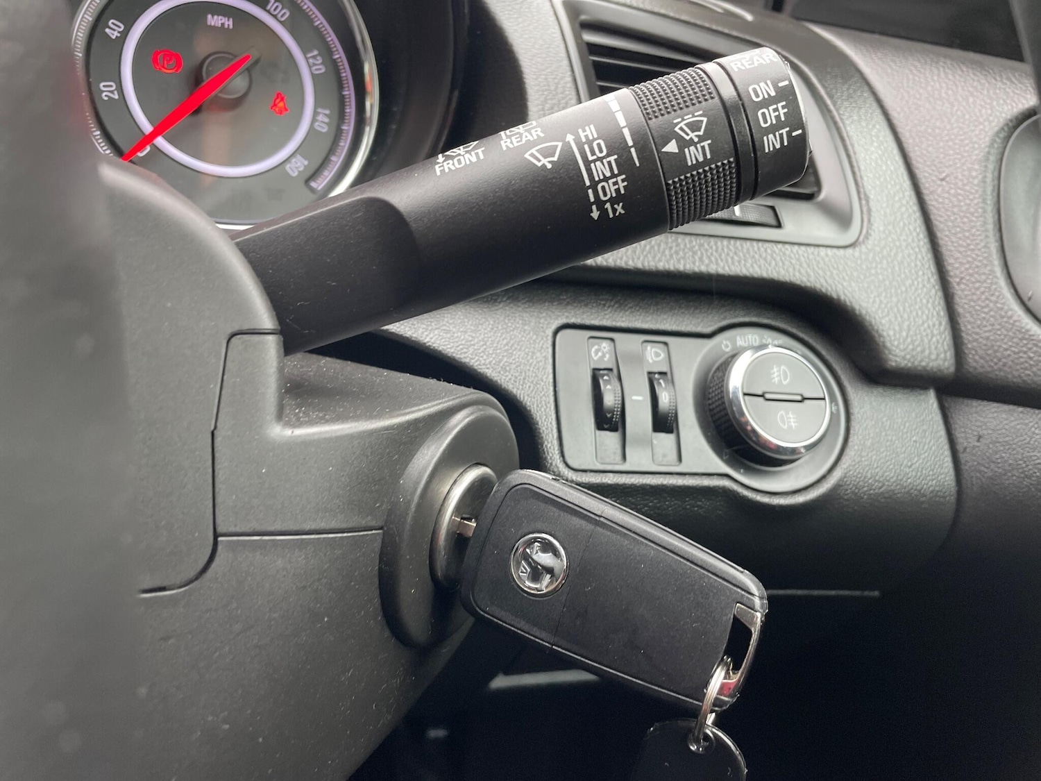 Used Vauxhall Insignia 2015 for sale - 76480771: Photo 11