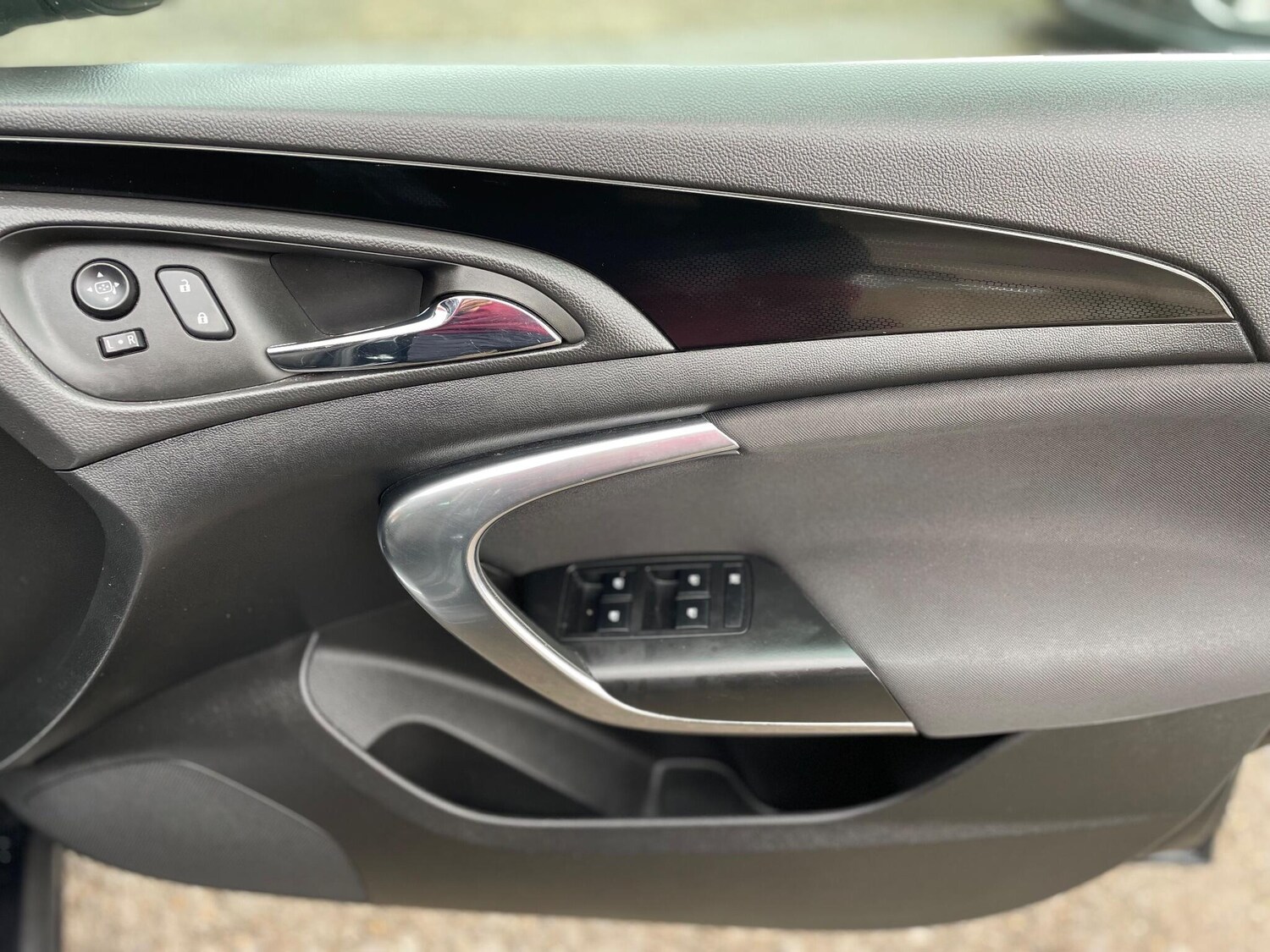 Used Vauxhall Insignia 2015 for sale - 76480771: Photo 13