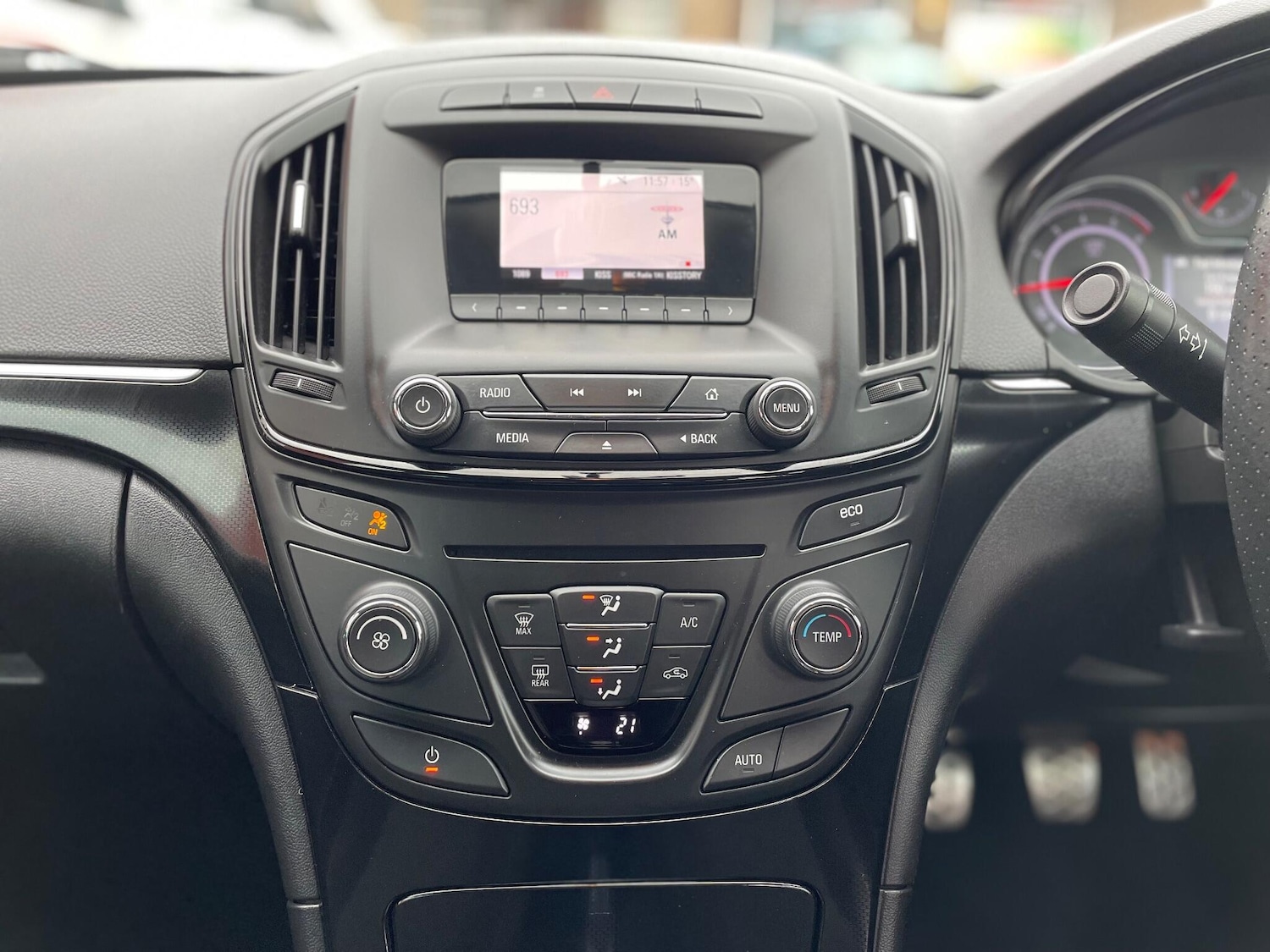 Used Vauxhall Insignia 2015 for sale - 76480771: Photo 15