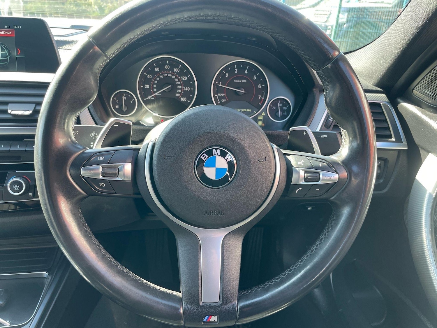 Used BMW 3 Series 2018 for sale - 76581276: Photo 10