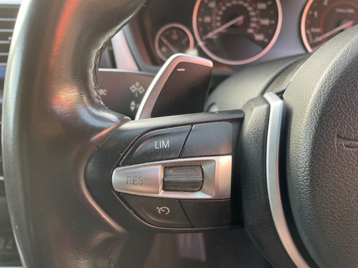 Used BMW 3 Series 2017 for sale - 76949807: Photo 3