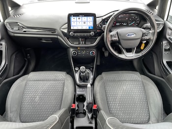 Used Ford Fiesta 2018 for sale - 78064982: Photo