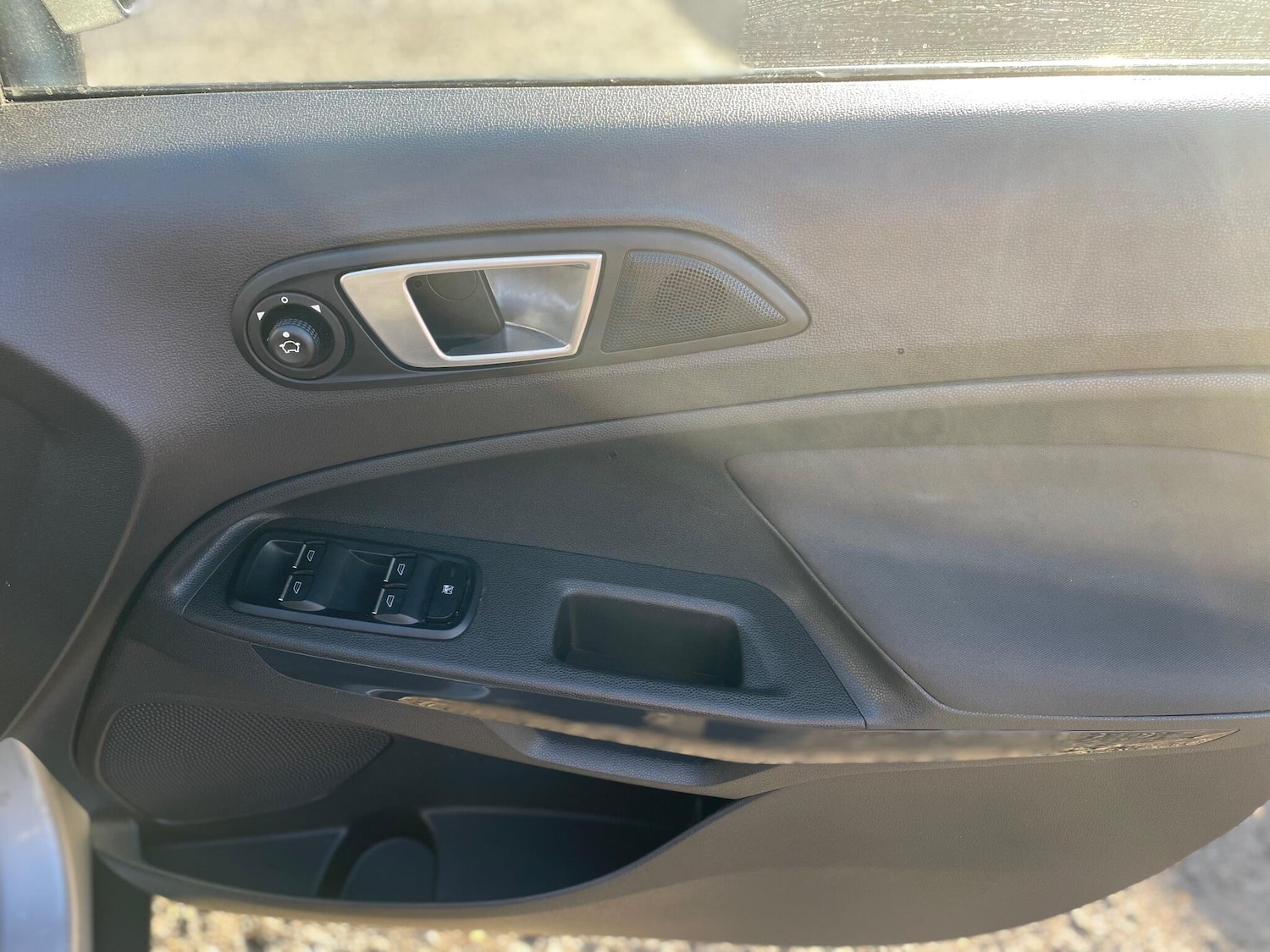 Used Ford Ecosport 2017 for sale - 76914525: Photo 11