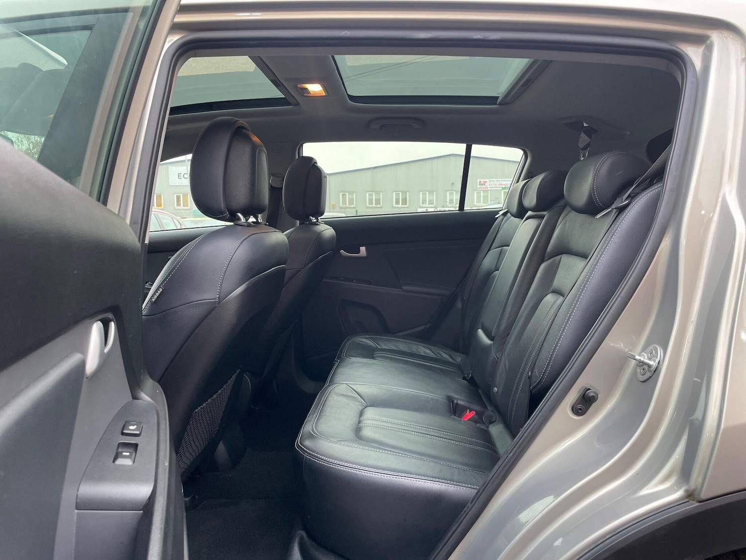 Used Kia Sportage 2015 for sale - 76914533: Photo 24