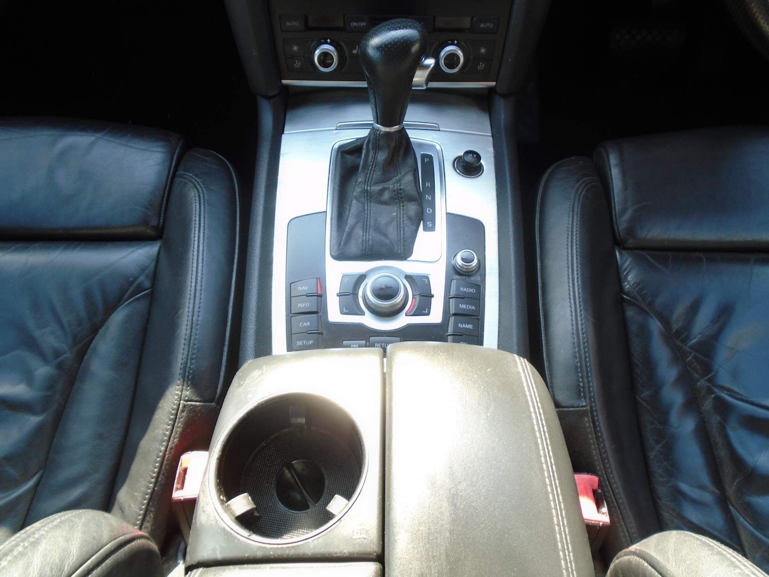 Used Audi Q7 2010 for sale - 76914465: Photo 13