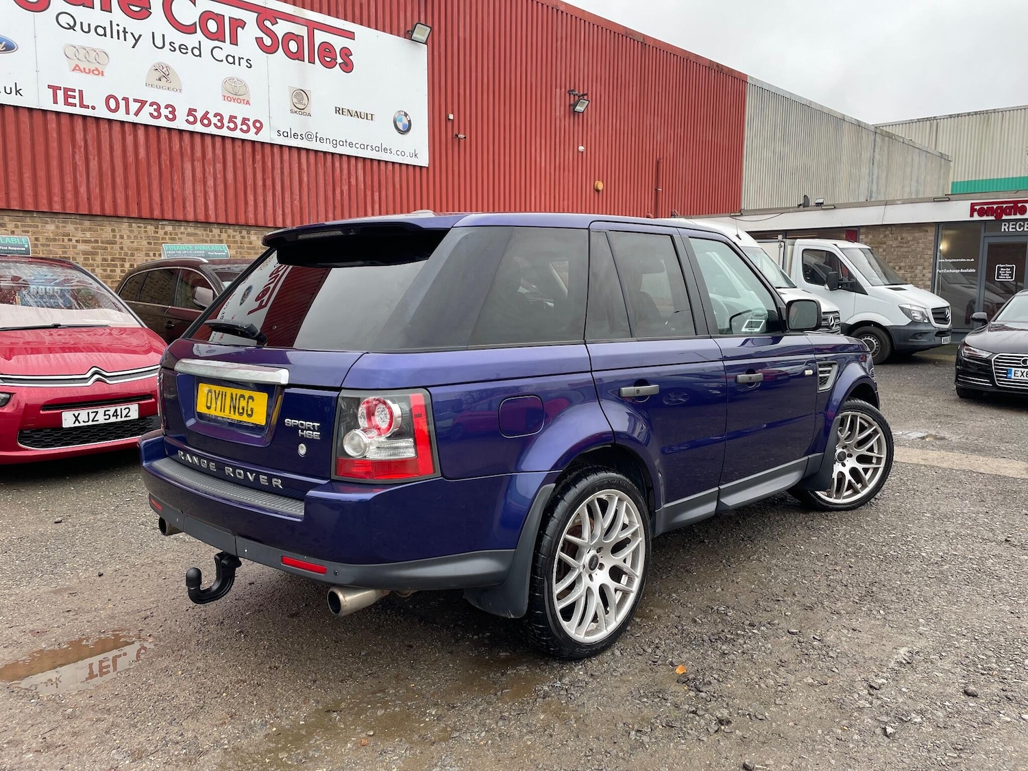 Used Land Rover Range Rover Sport 2011 for sale - 76914538: Photo 7