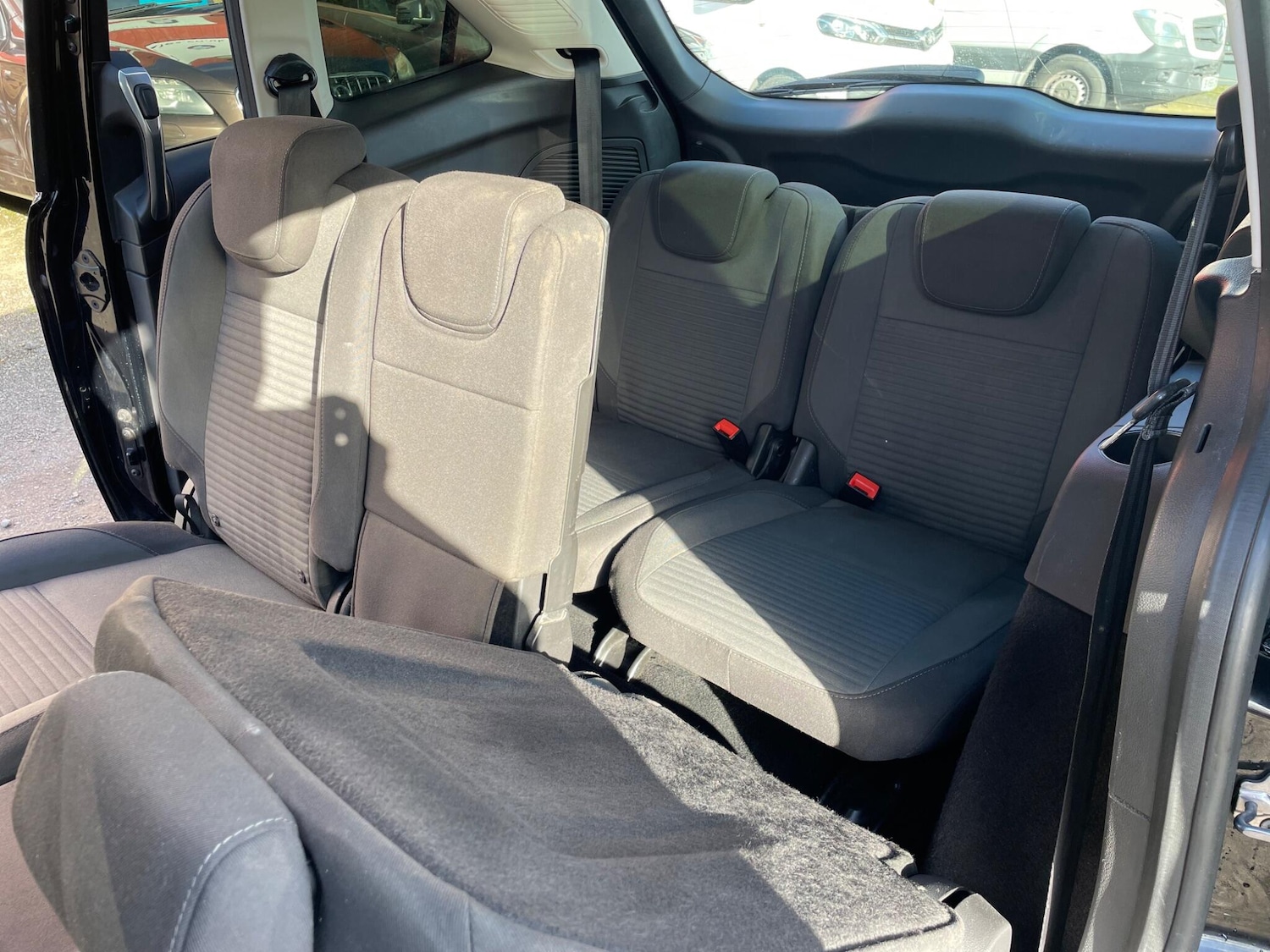 Used Ford Grand C-Max 2016 for sale - 77475081: Photo 24