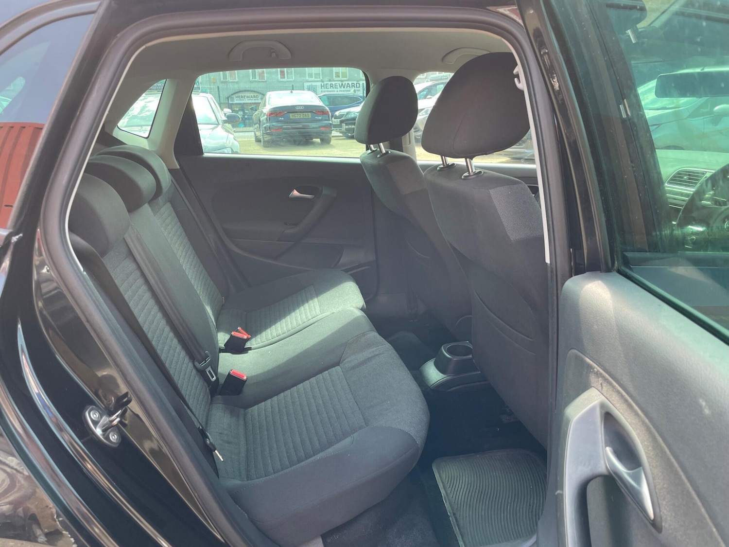 Used Volkswagen Polo 2013 for sale - 76581220: Photo 9