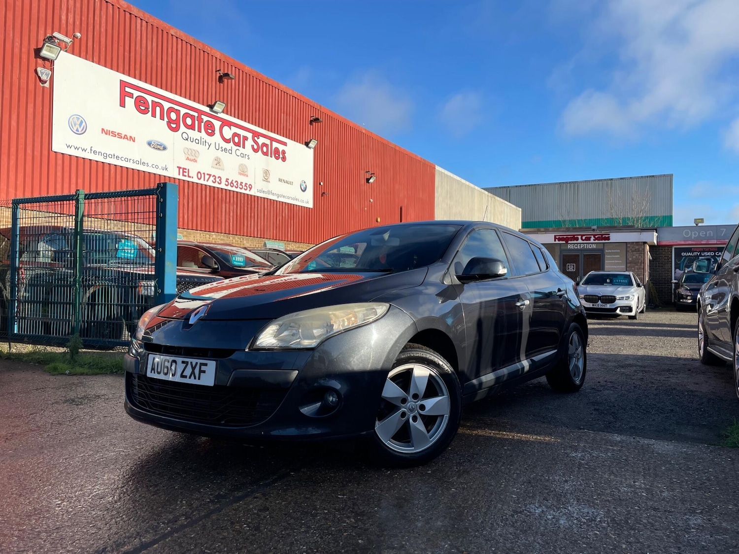 Used Renault Megane 2010 for sale - 77152696: Photo 1