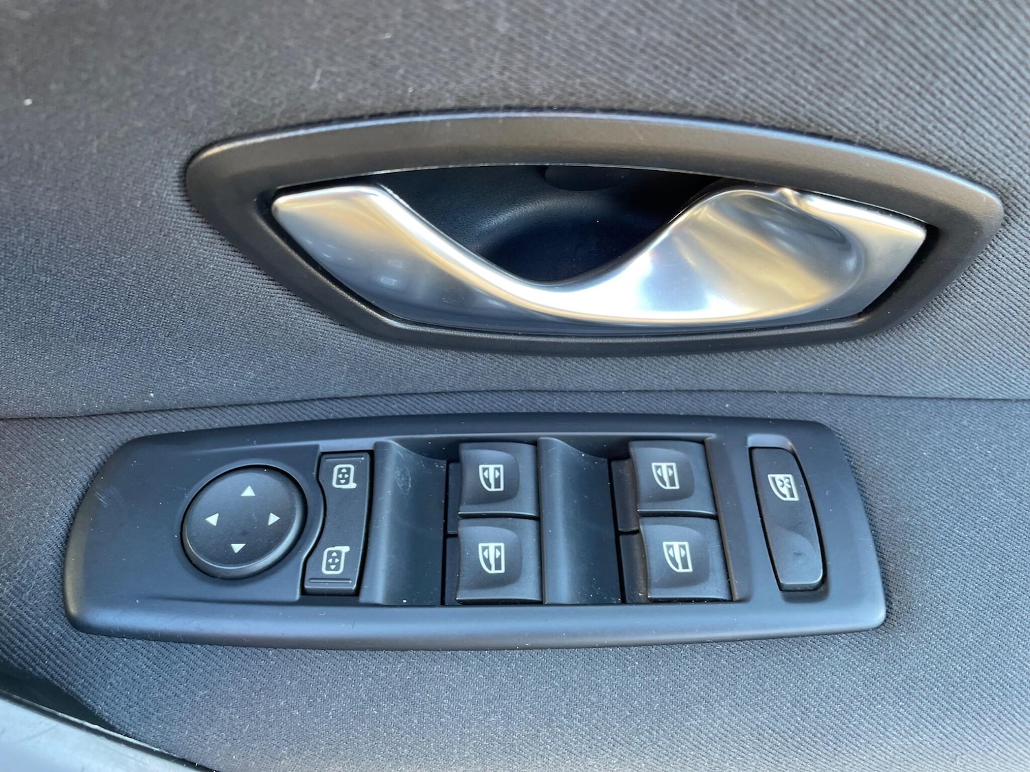 Used Renault Megane 2010 for sale - 77152696: Photo 17