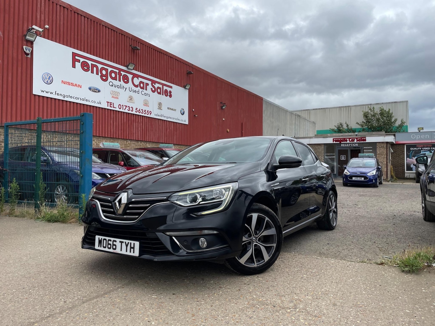 Used Renault Megane 2017 for sale - 76914493: Photo 1