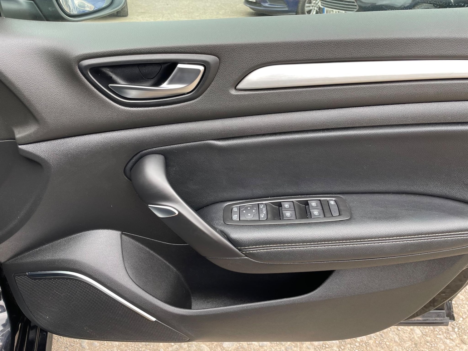 Used Renault Megane 2017 for sale - 76914493: Photo 18