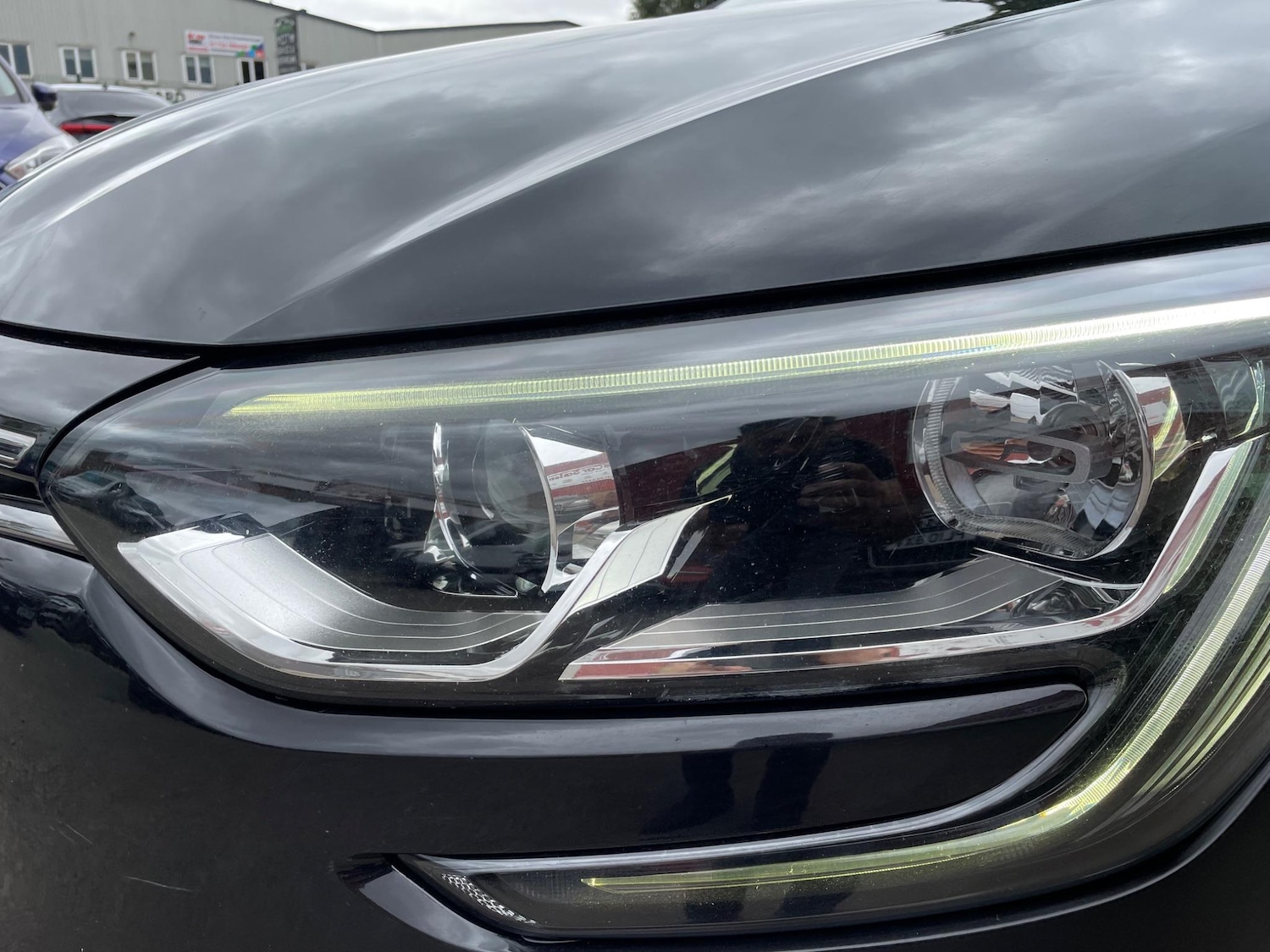 Used Renault Megane 2017 for sale - 76914493: Photo 24