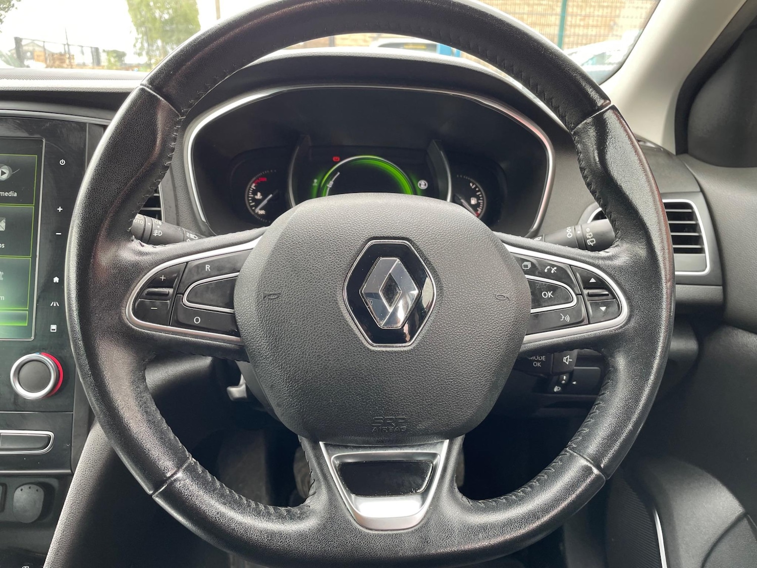Used Renault Megane 2017 for sale - 76914493: Photo 9