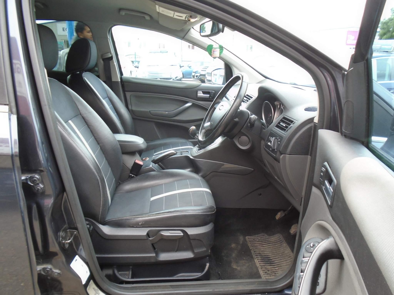 Used Ford Kuga 2009 for sale - 77059480: Photo 14