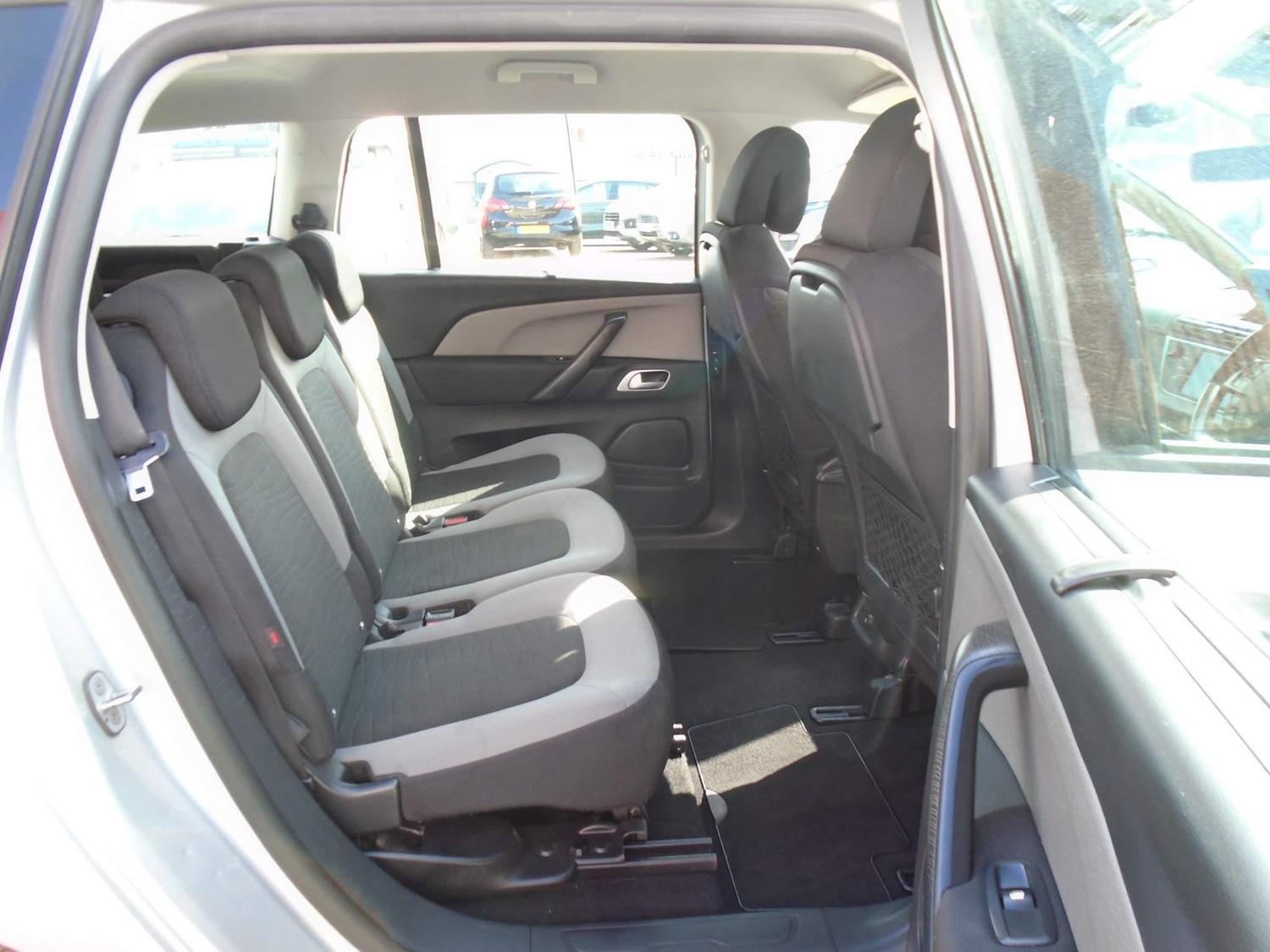 Used Citroen C4 Grand Picasso 2014 for sale - 76914477: Photo 18