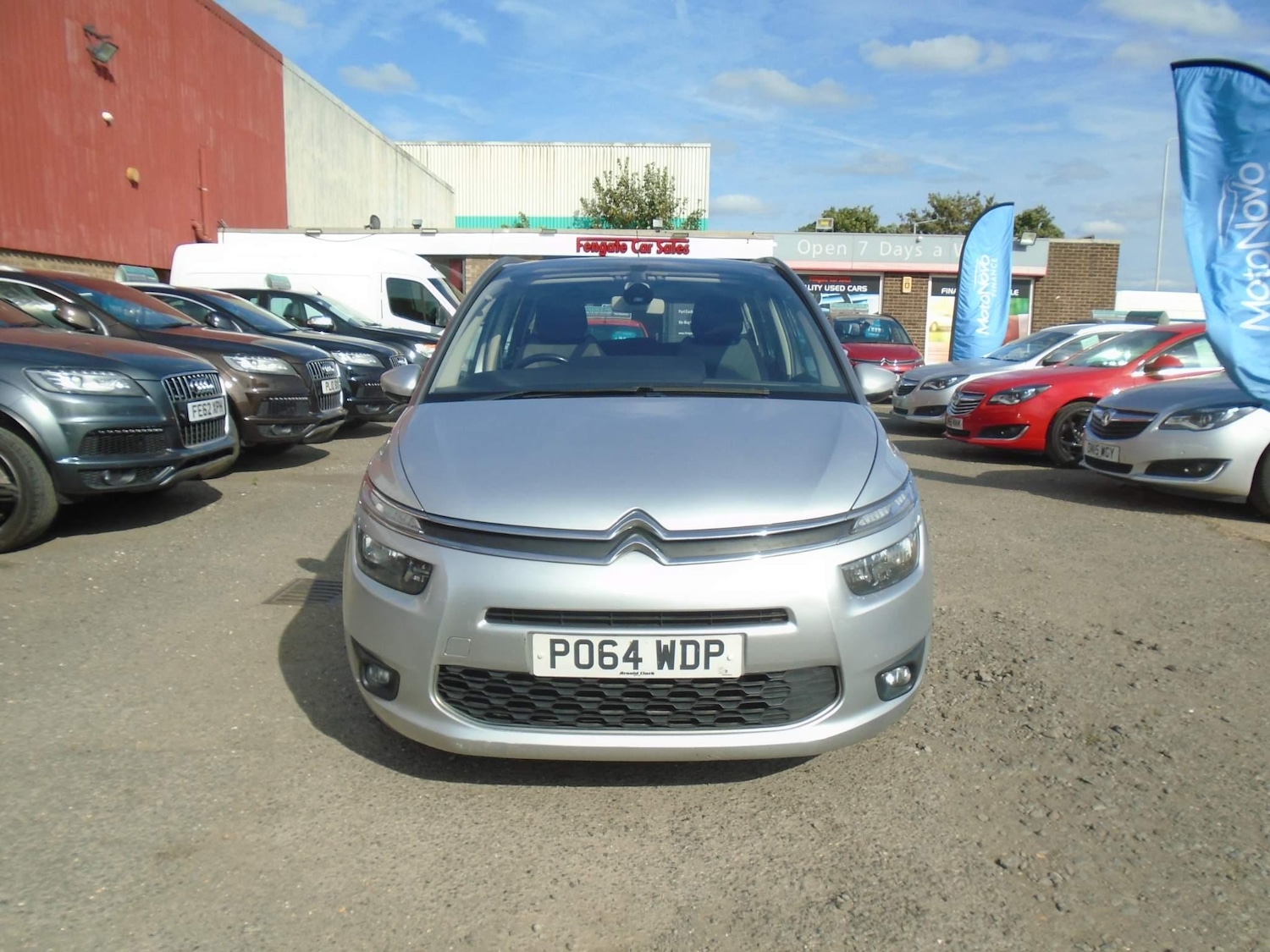 Used Citroen C4 Grand Picasso 2014 for sale - 76914477: Photo 3