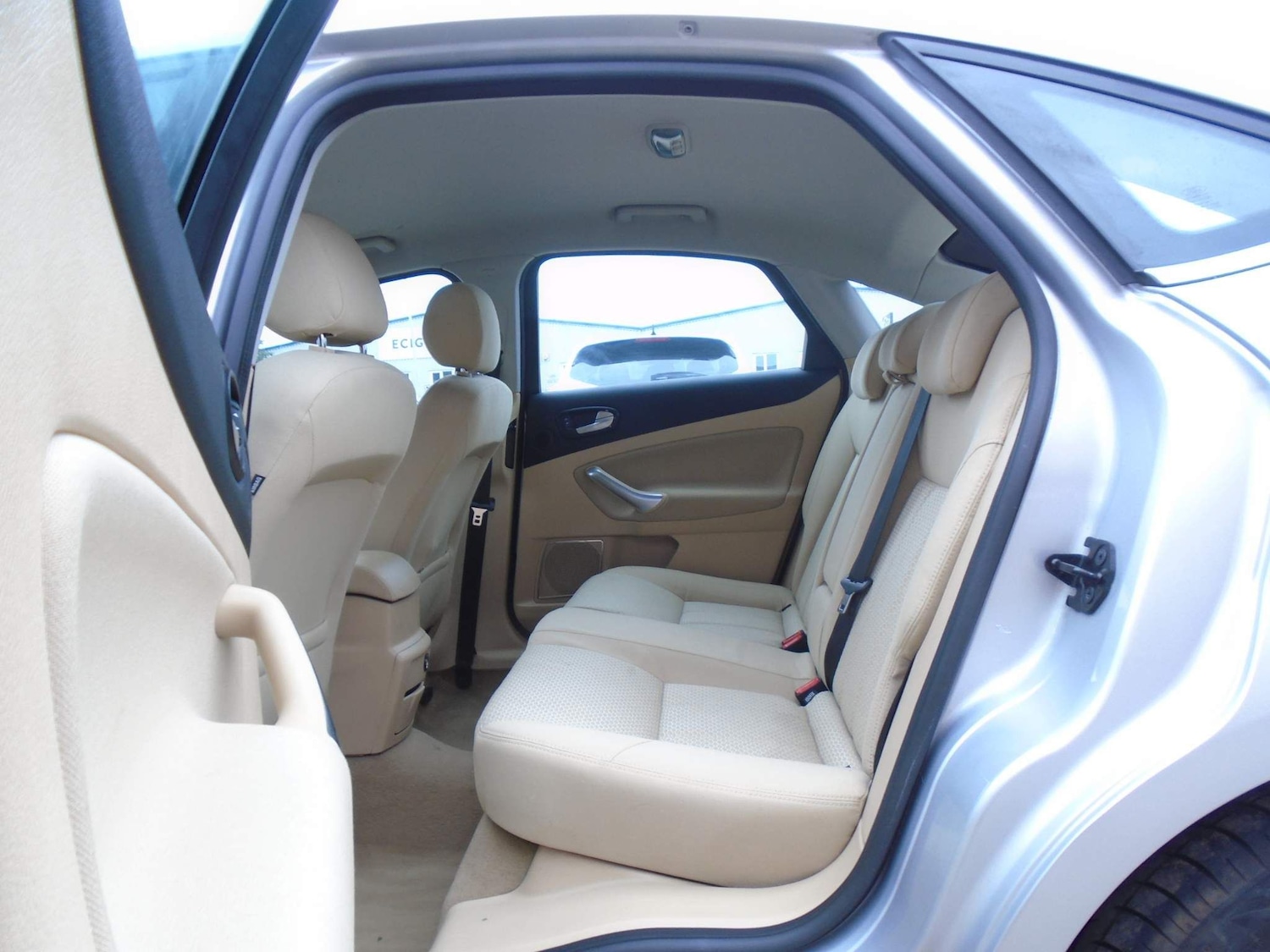 Used Ford Mondeo 2009 for sale - 76914467: Photo 16