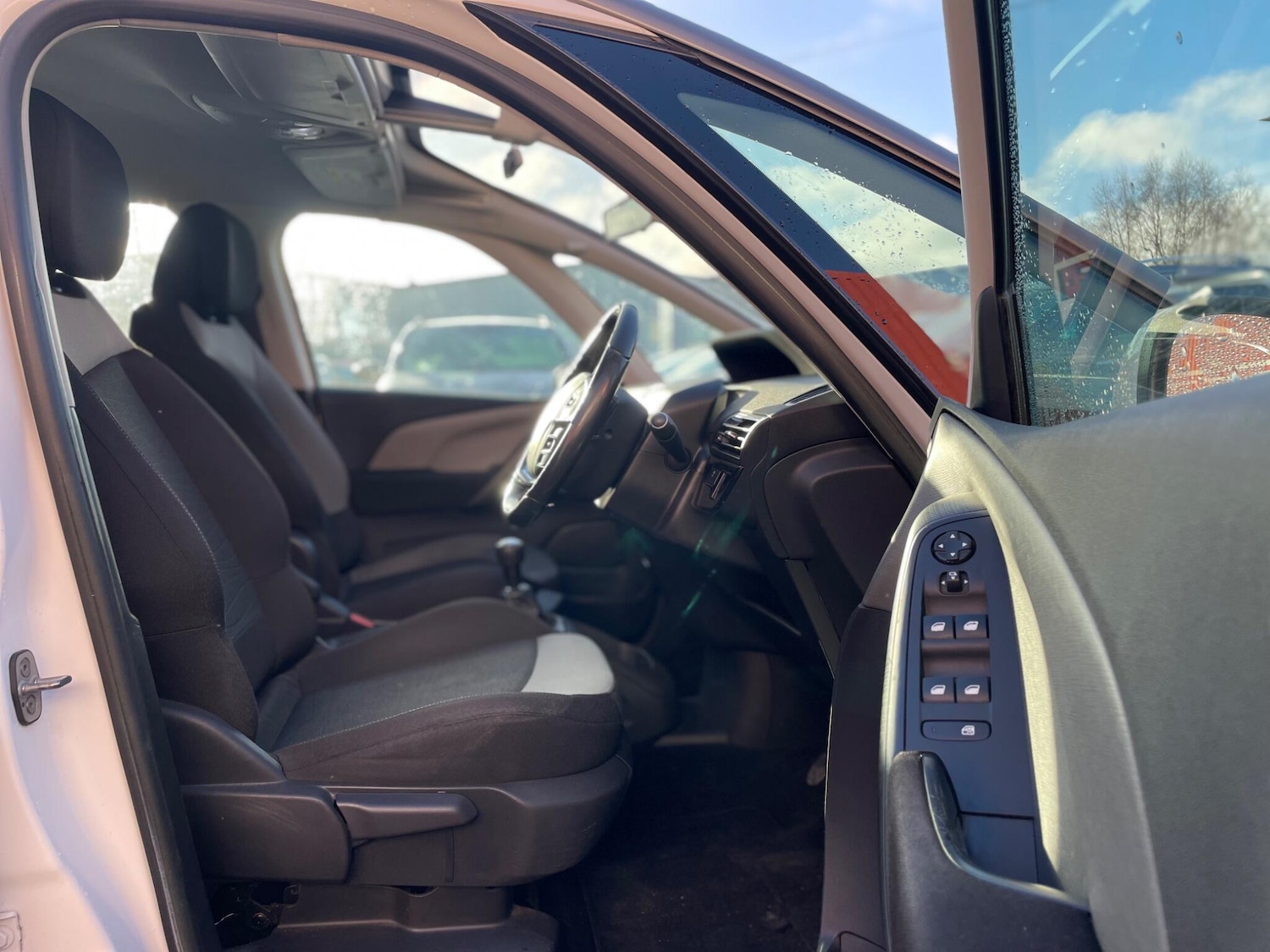 Used Citroen C4 Grand Picasso 2014 for sale - 76985657: Photo 20