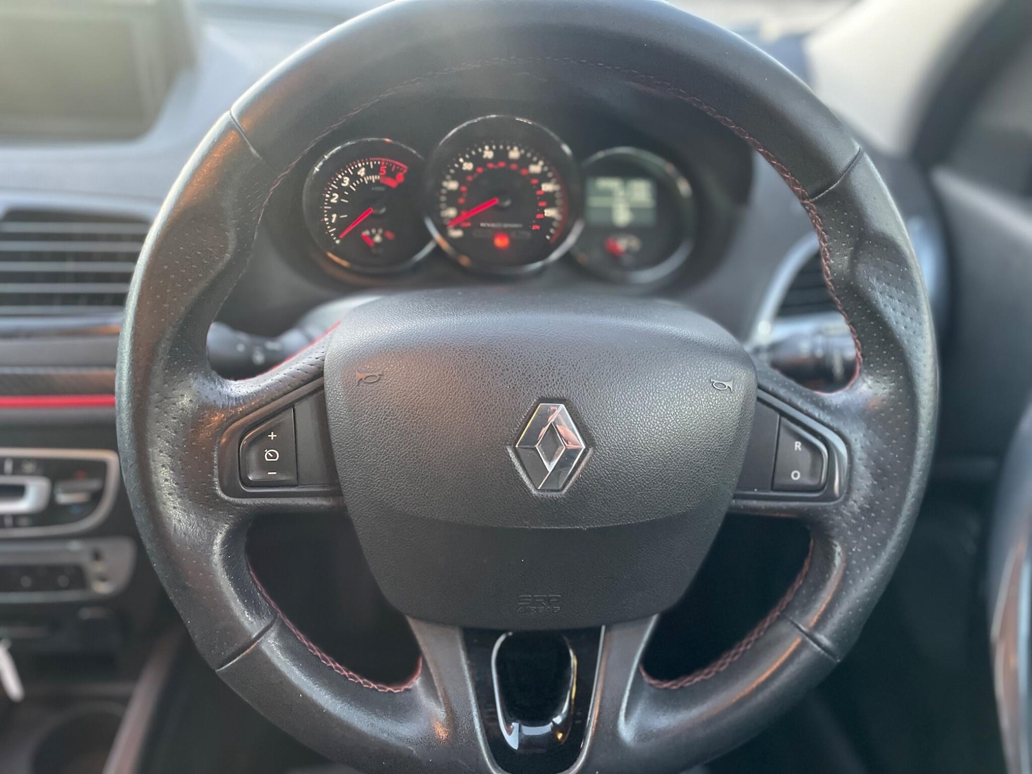 Used Renault Megane 2014 for sale - 76914497: Photo 8