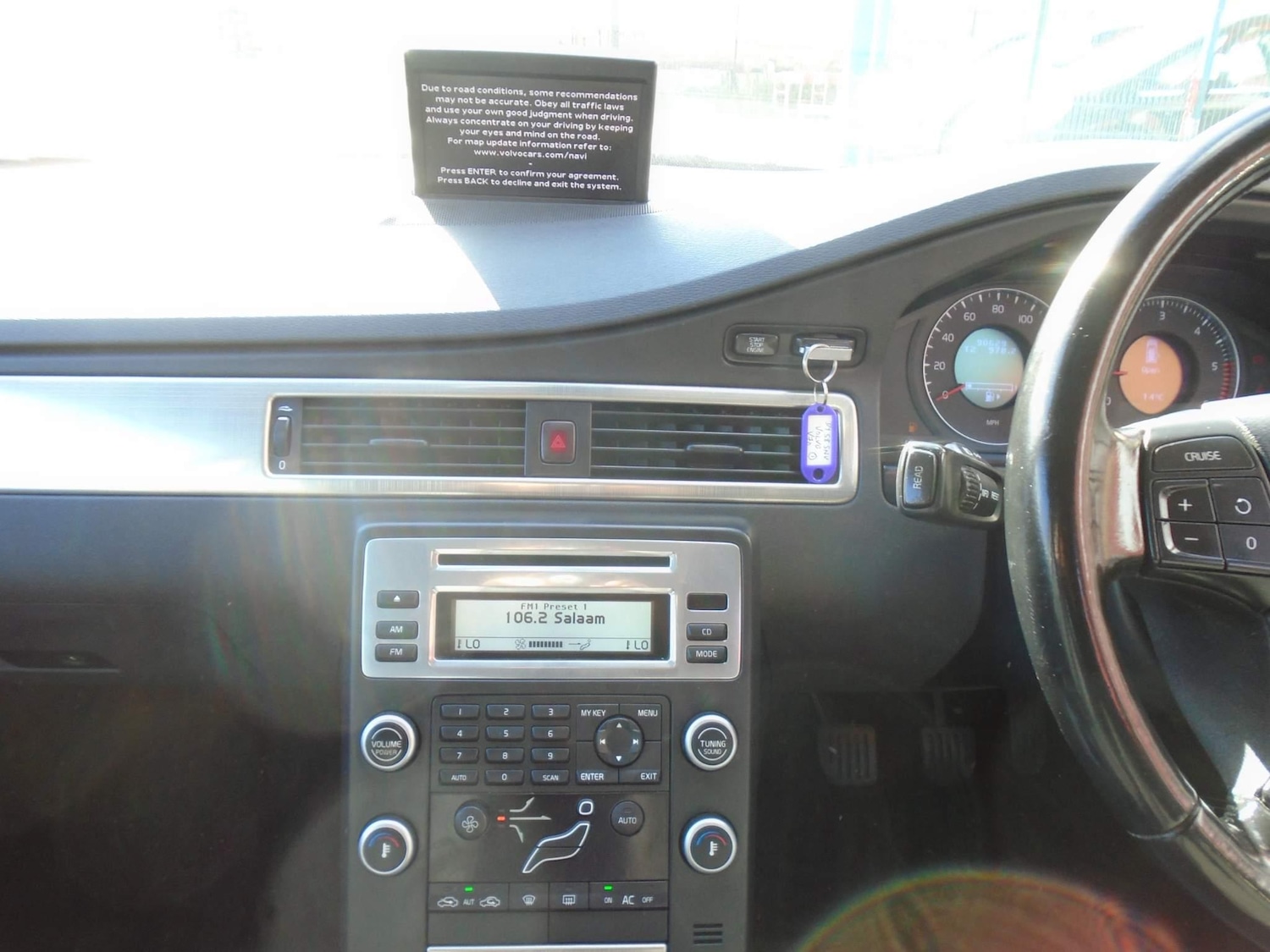 Used Volvo V70 2008 for sale - 76914471: Photo 10