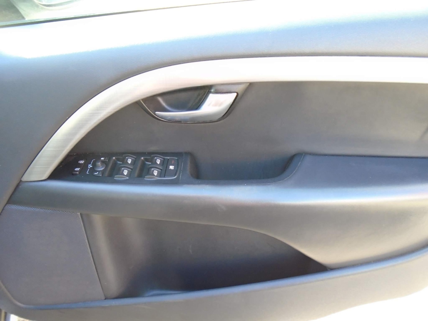 Used Volvo V70 2008 for sale - 76914471: Photo 12