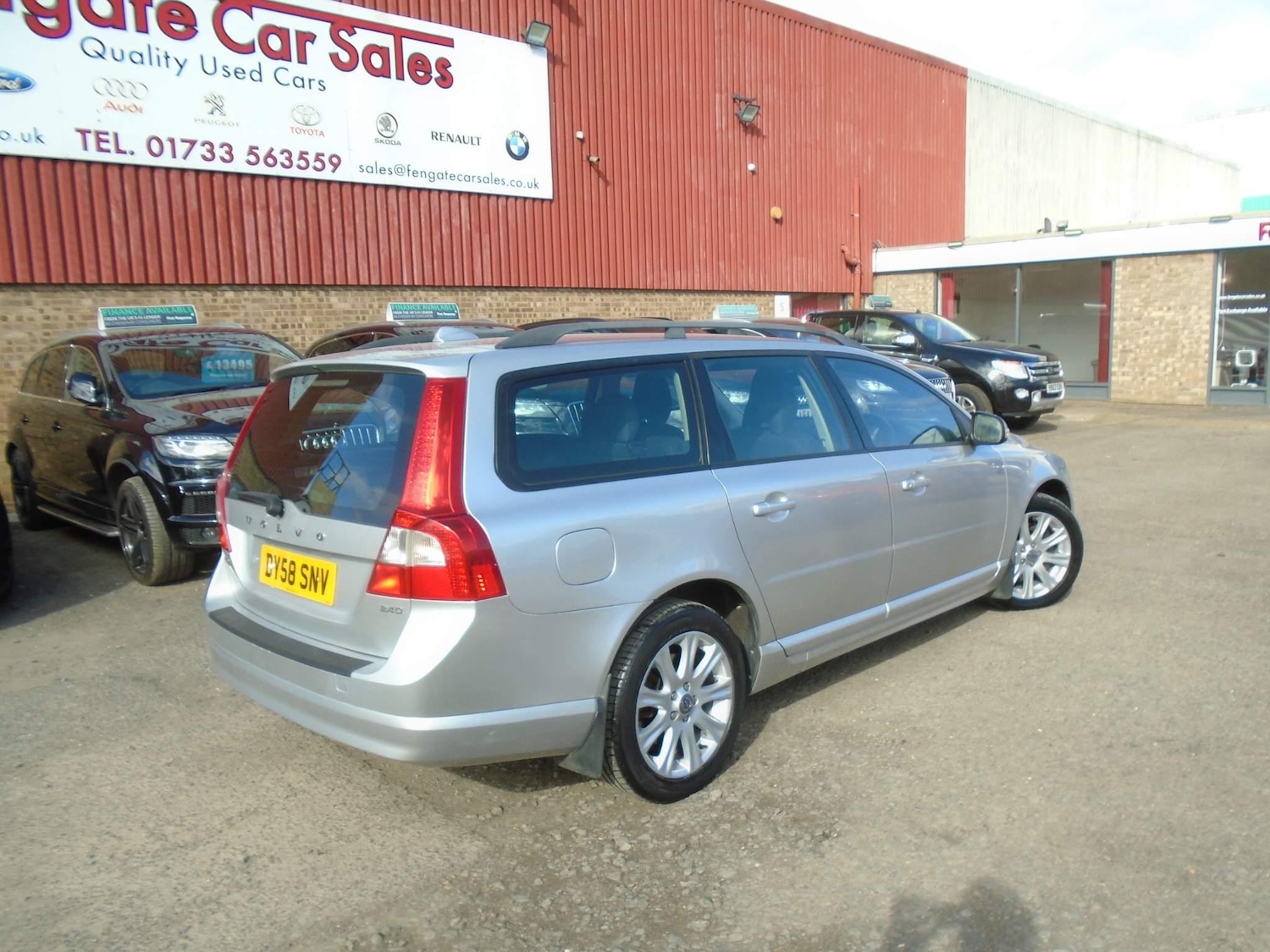 Used Volvo V70 2008 for sale - 76914471: Photo 5
