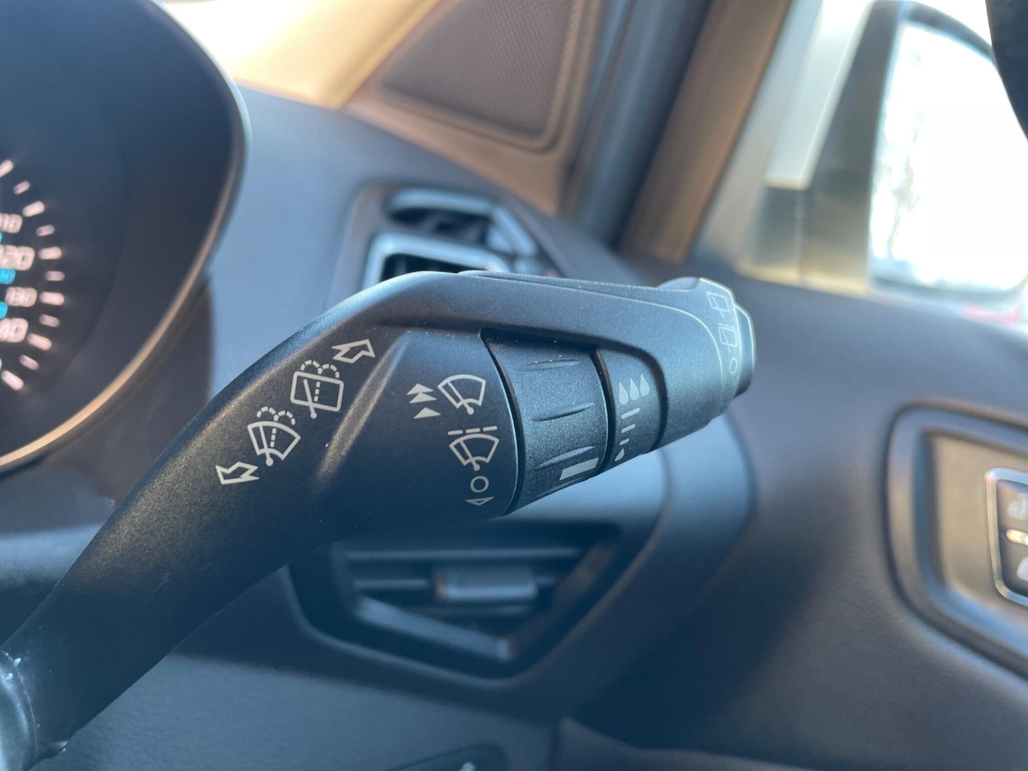 Used Ford Kuga 2016 for sale - 77064375: Photo 14