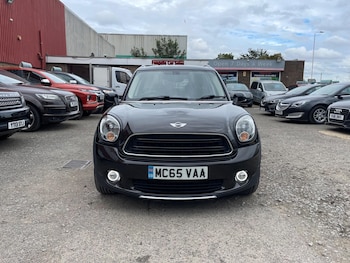 Used MINI Countryman 2015 for sale - 76010705: Photo
