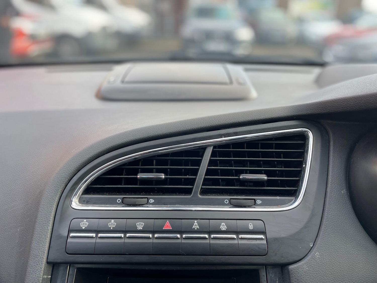 Used Peugeot 5008 2014 for sale - 76914522: Photo 14