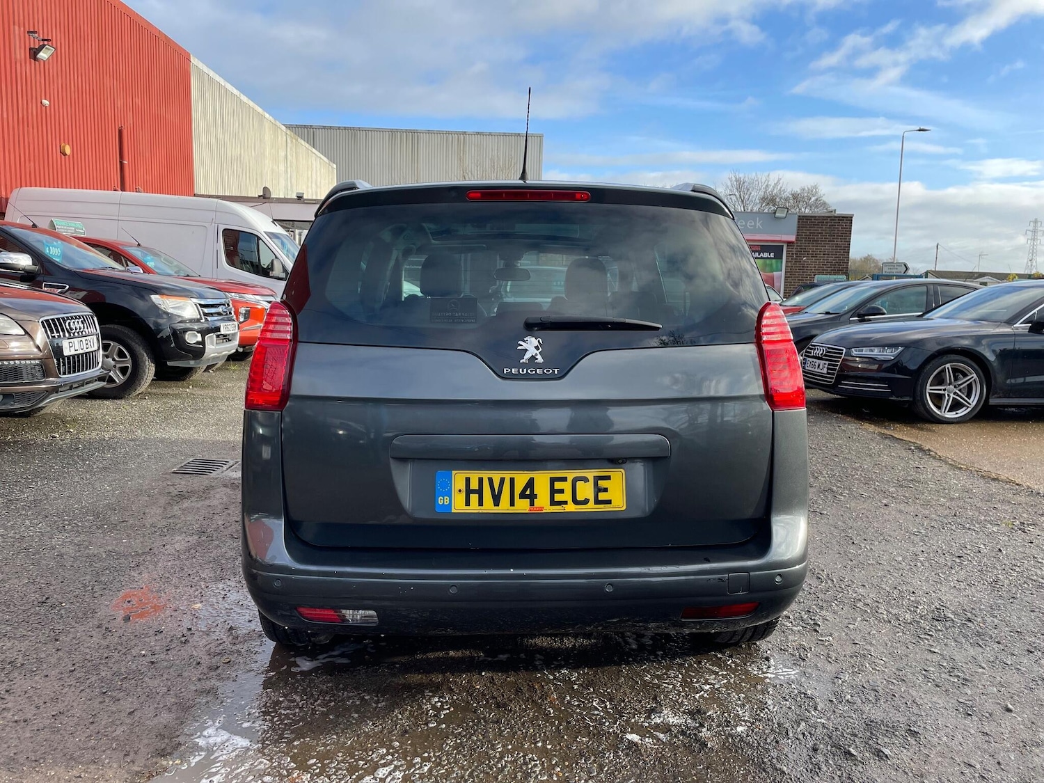 Used Peugeot 5008 2014 for sale - 76914522: Photo 23