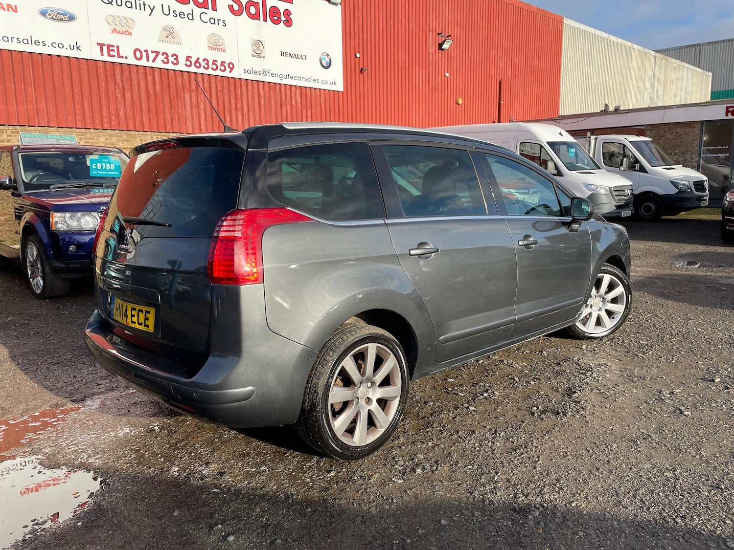 Used Peugeot 5008 2014 for sale - 76914522: Photo 4