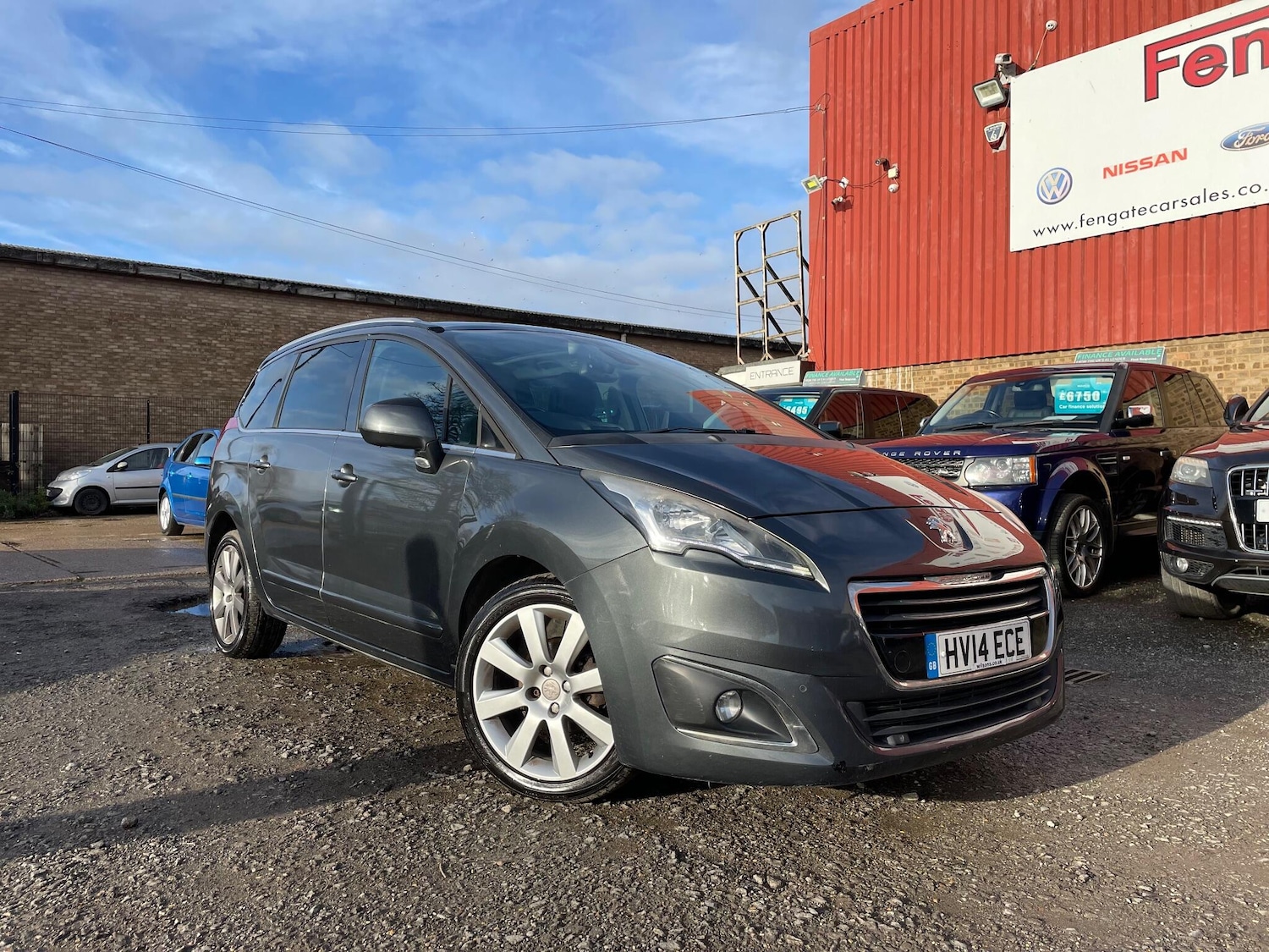 Used Peugeot 5008 2014 for sale - 76914522: Photo 5