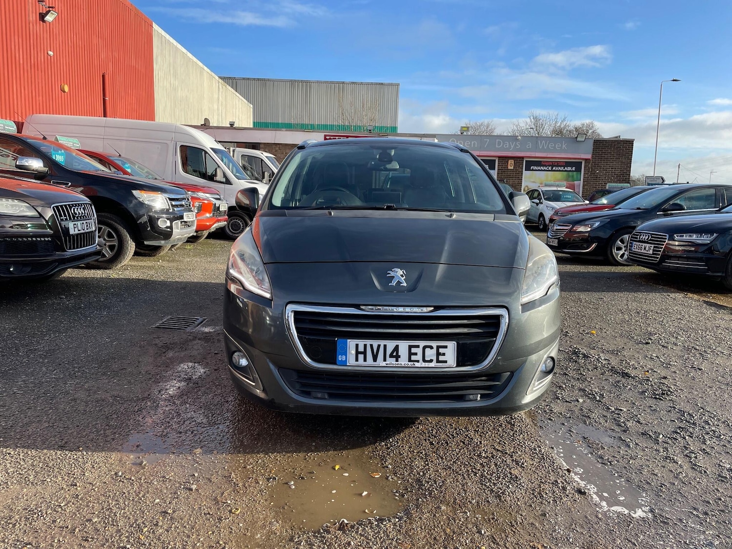 Used Peugeot 5008 2014 for sale - 76914522: Photo 6