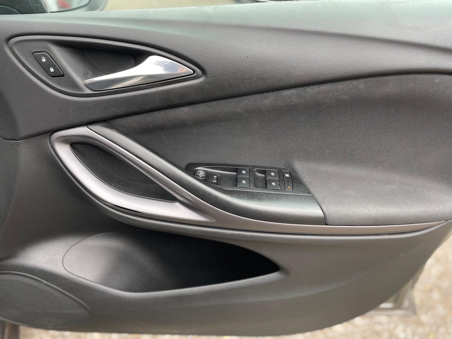 Used Vauxhall Astra 2017 for sale - 76010724: Photo 13