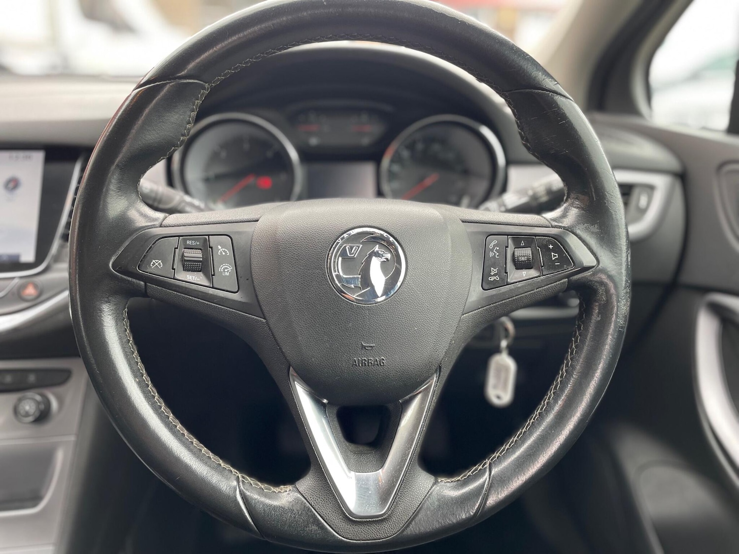 Used Vauxhall Astra 2017 for sale - 76010724: Photo 8