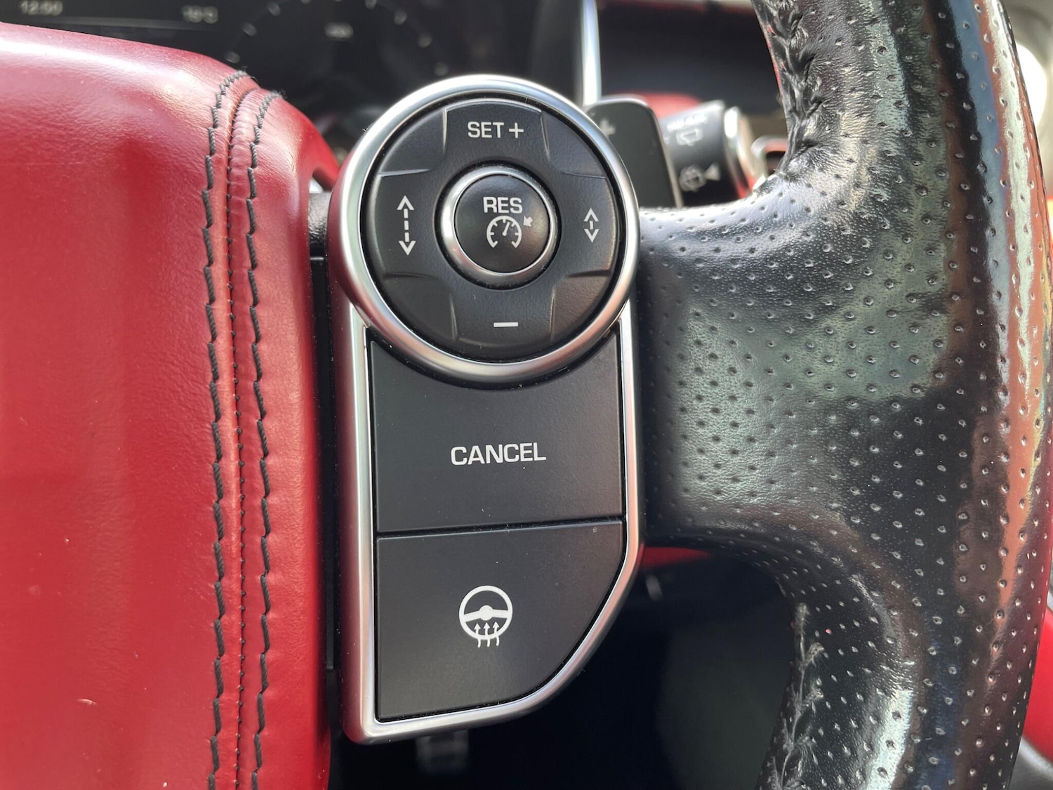 Used Land Rover Range Rover Sport 2017 for sale - 76914462: Photo 11