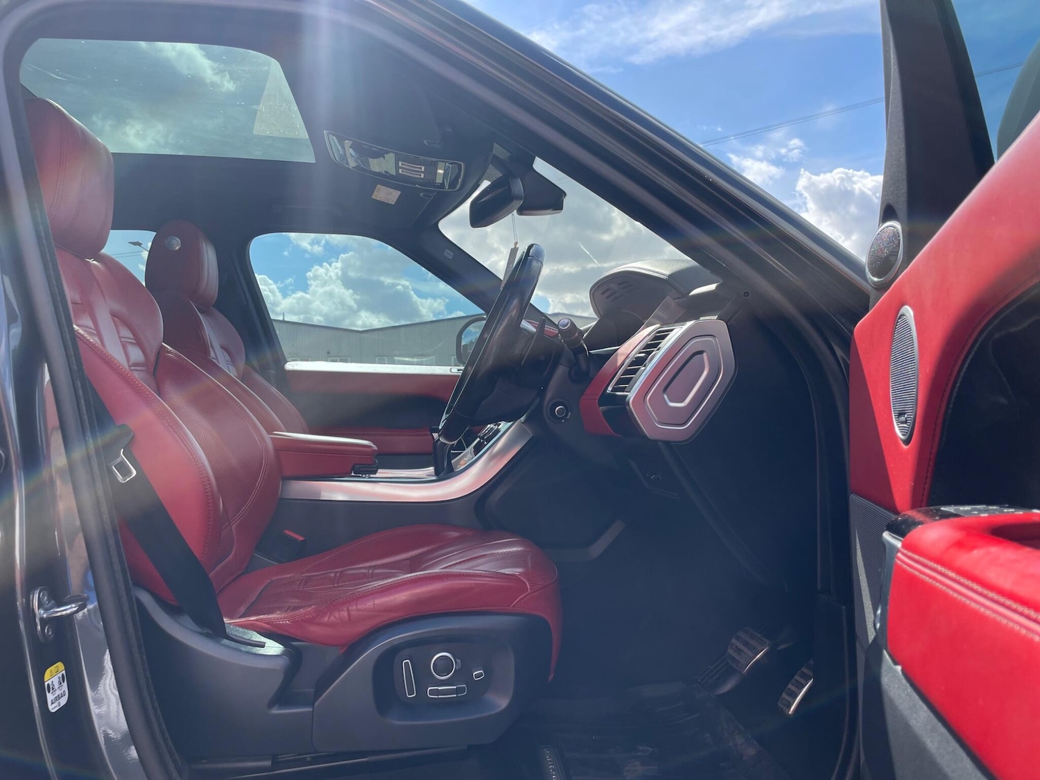 Used Land Rover Range Rover Sport 2017 for sale - 76914462: Photo 21