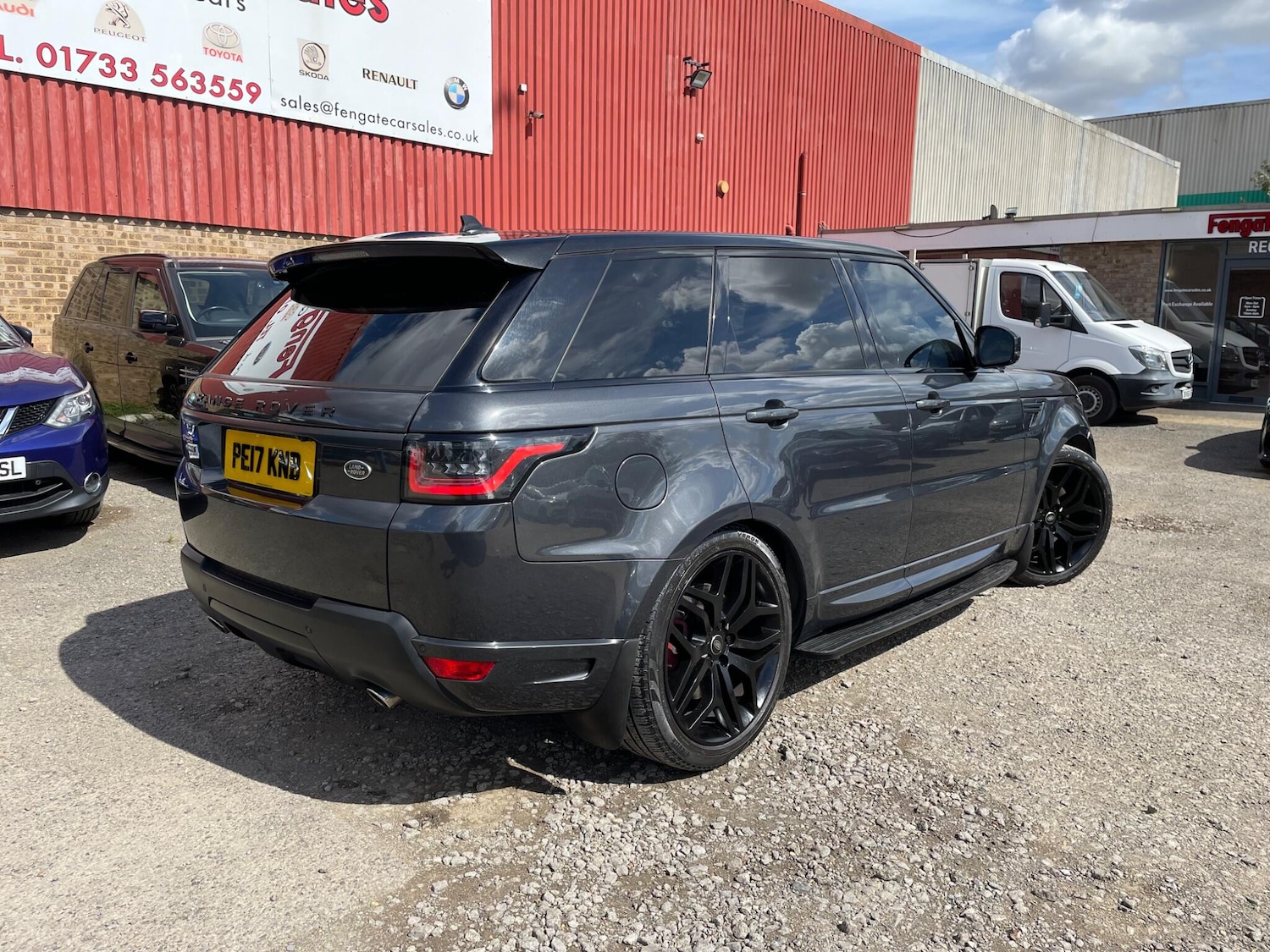 Used Land Rover Range Rover Sport 2017 for sale - 76914462: Photo 4